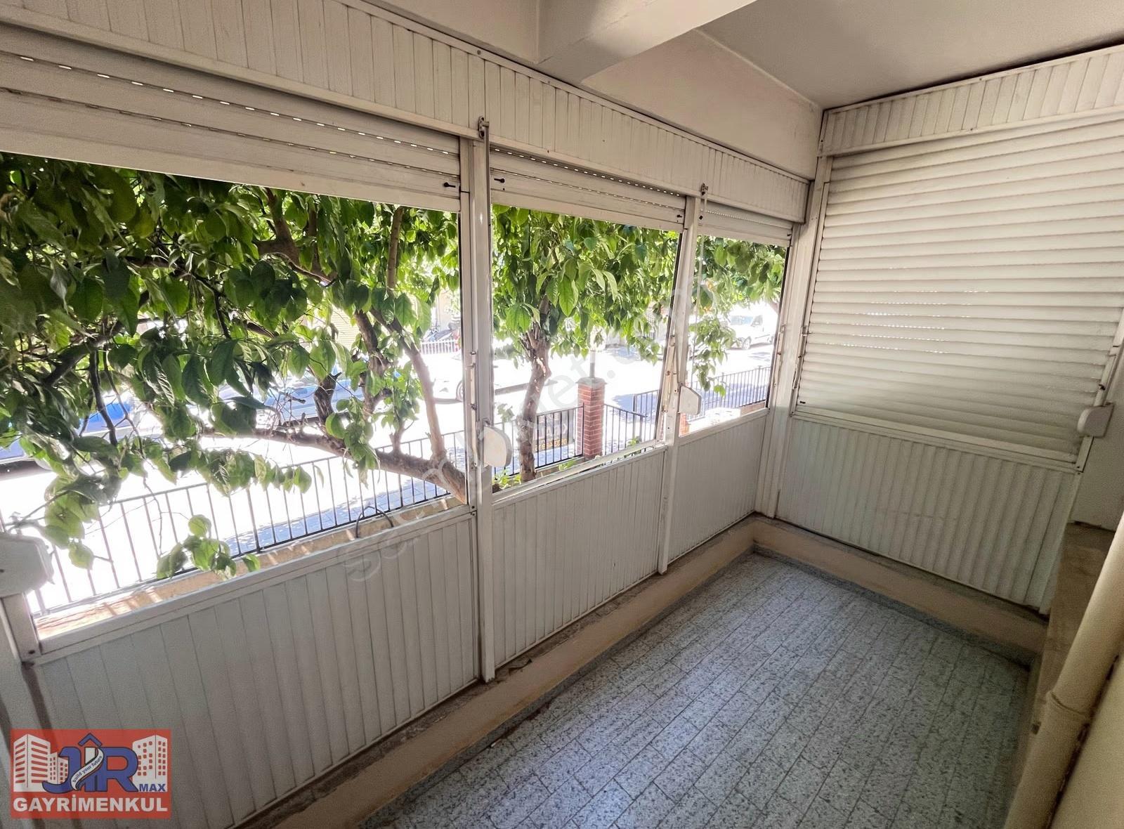 Göztepe'de Hastaneye Ve Metroya Yakın | Geniş Balkonlu Ferah 2+1 - Görsel 12