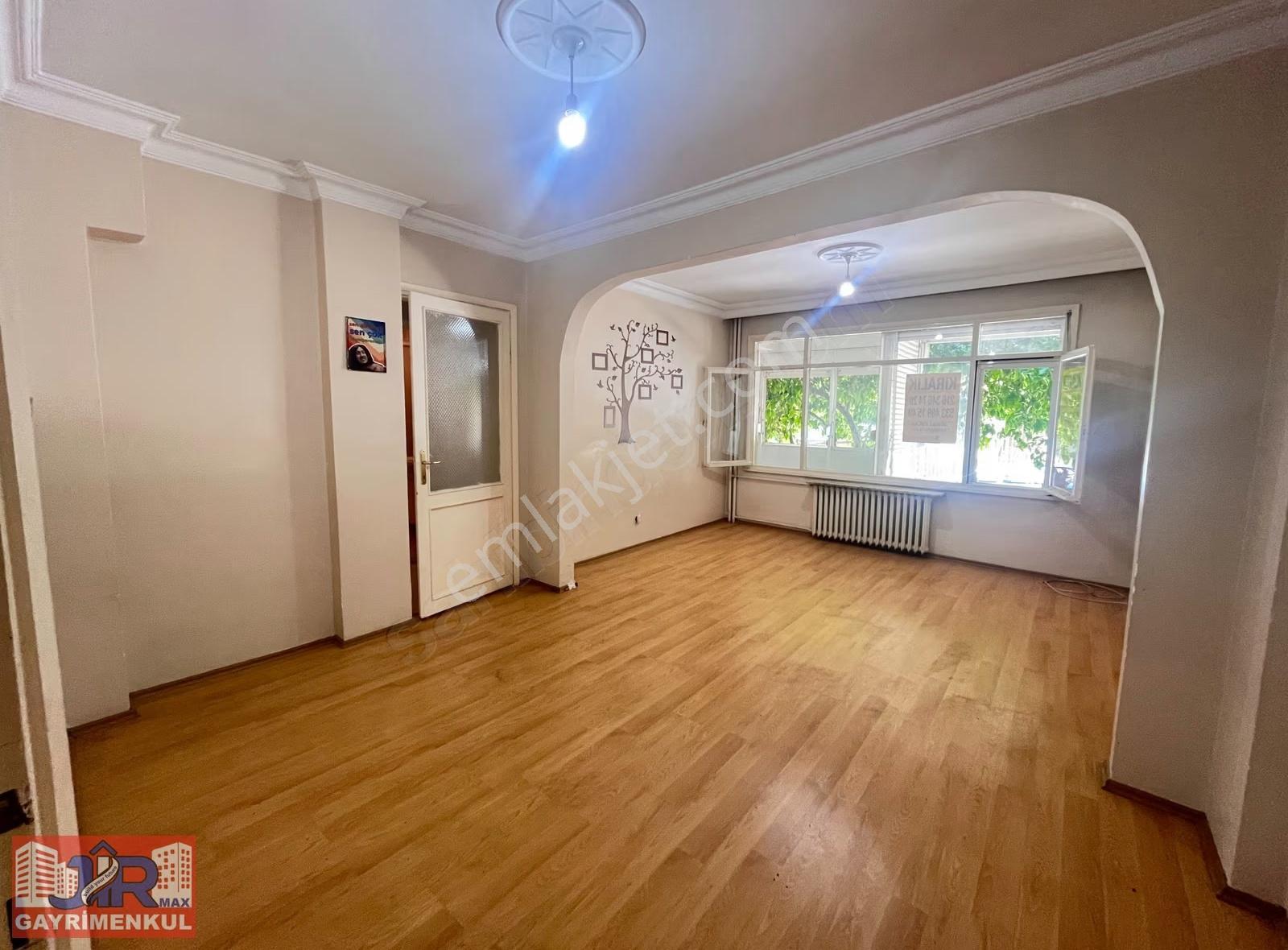 Göztepe'de Hastaneye Ve Metroya Yakın | Geniş Balkonlu Ferah 2+1 - Görsel 26