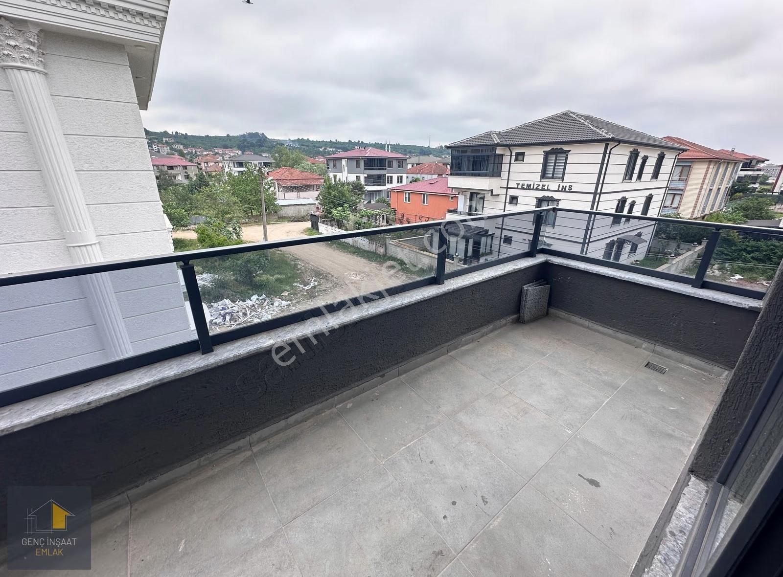 Havuzlu Site İçerisinde Eşyasız 2+1 Sıfır Daire - Görsel 13