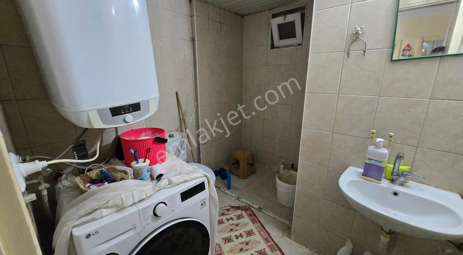 Kepez Teomanpaşa'da Cadde Cepheli, 3. Kat, 105 M² Geniş 2+1 - Görsel 10