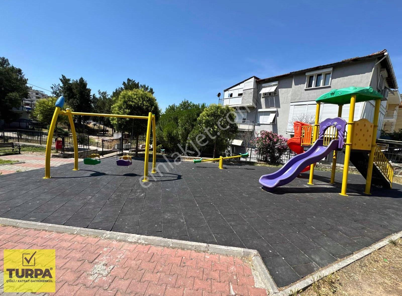 Çiğli Maltepe Sakin Lokasyon Geniş 2+1
