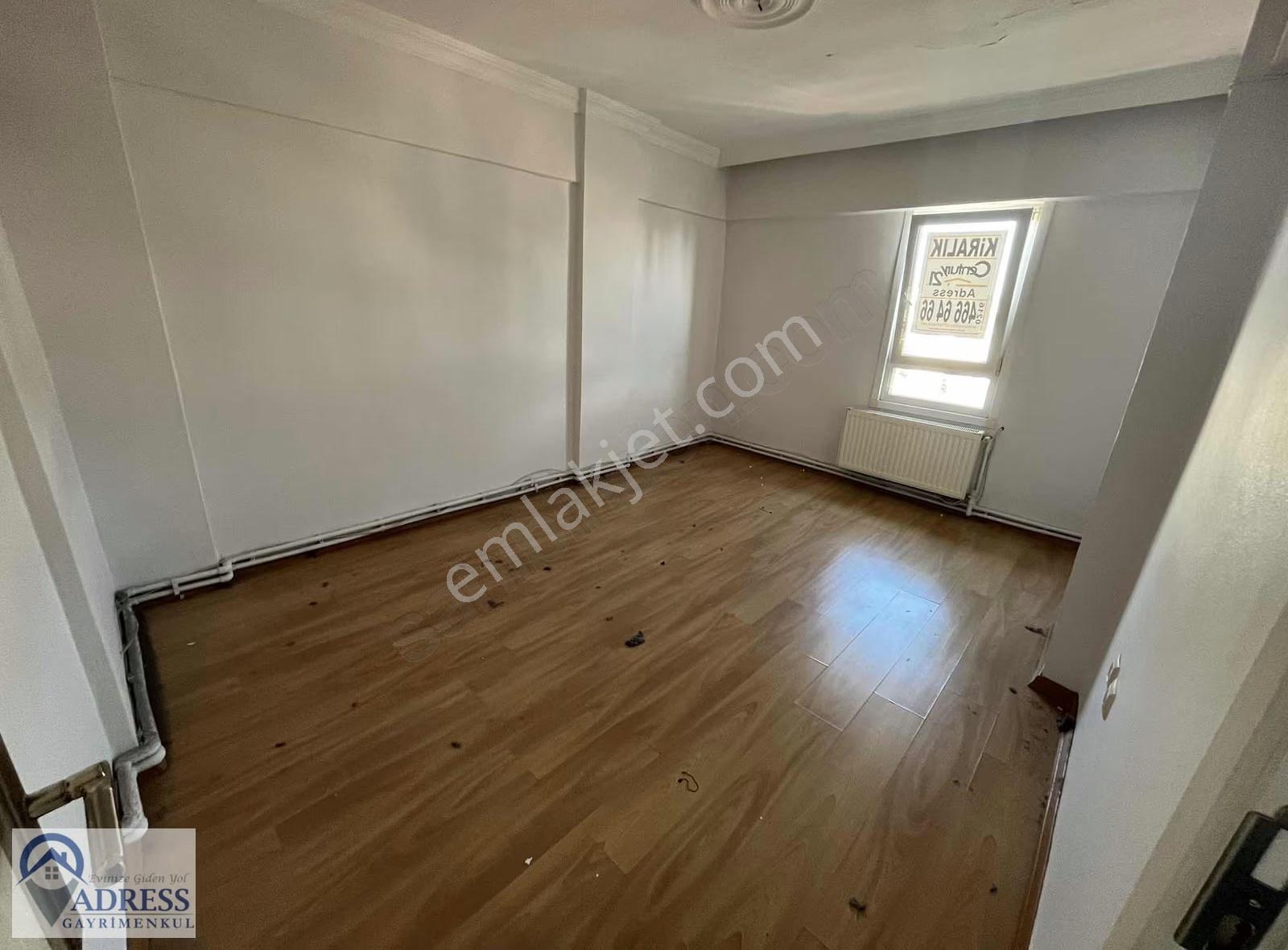 Atakent Mahallesin De Merkezi Lokasyon Da Kiralık 3+1 Daire - Görsel 10