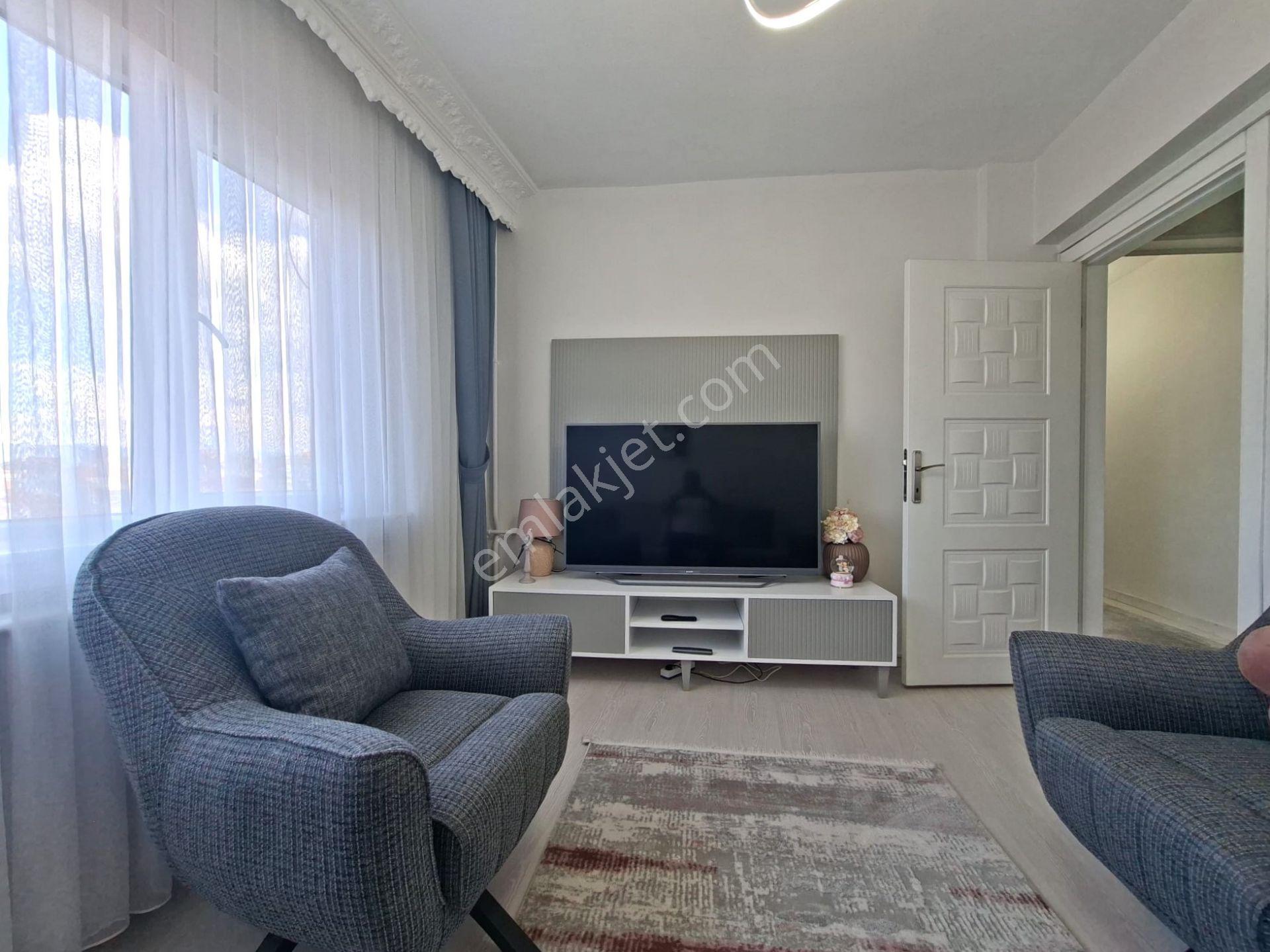 Recep Ümit'ten Sivrihisar 1 Caddesinde İçi Komple Yenilenmiş Satılık Asansörlü Ara Kat 3+1 Daire - Görsel 22