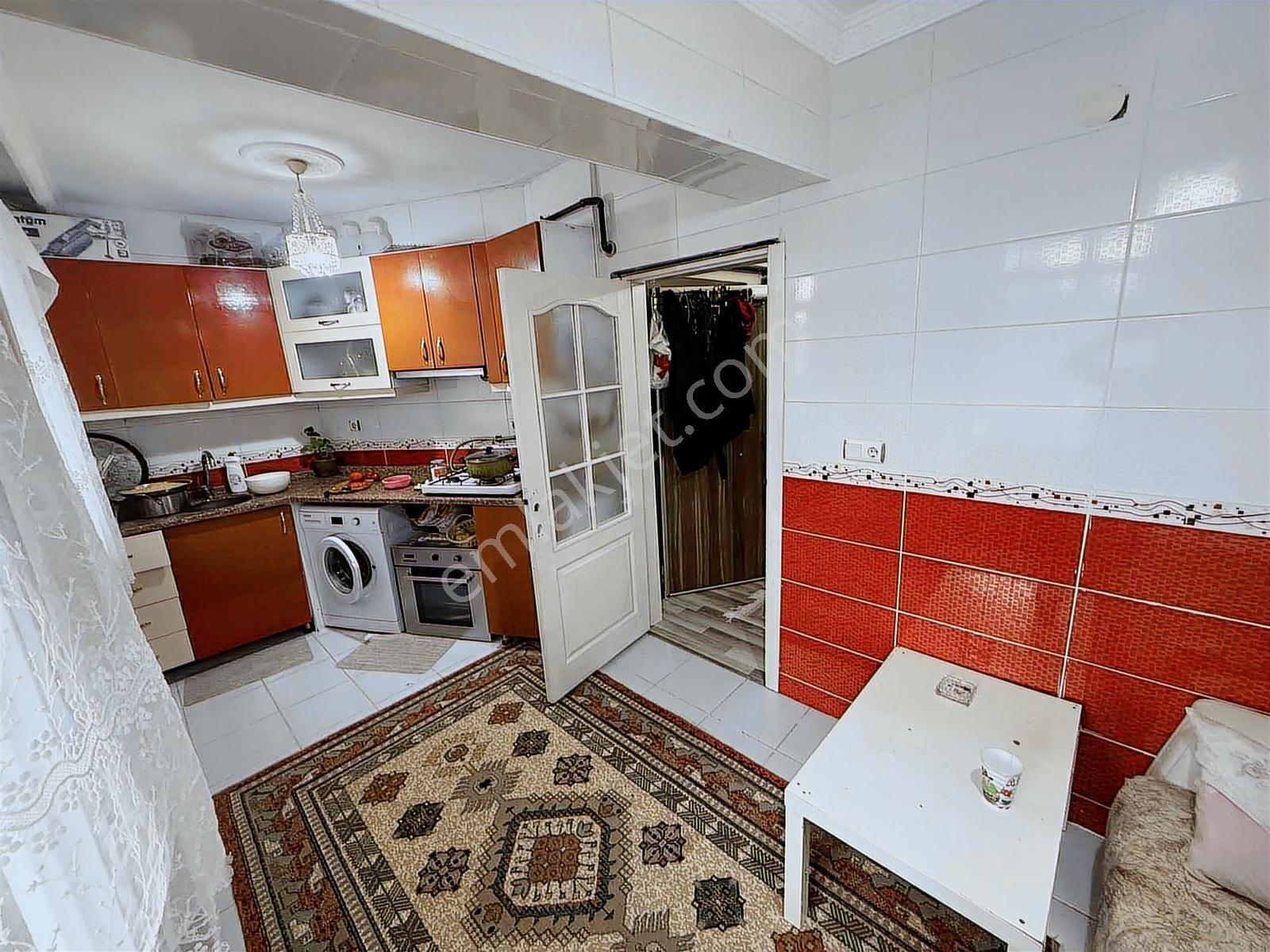 Çok Uygun Arnavutköy Taşoluk Metro Durağı Dibinde 2+1 Daire - Görsel 10