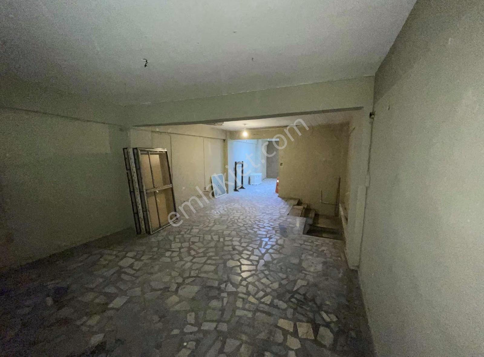 Bayrampaşa Altıntepsi Filiz Sokakta Kiralık 180 M² İş Yeri ! - Görsel 7