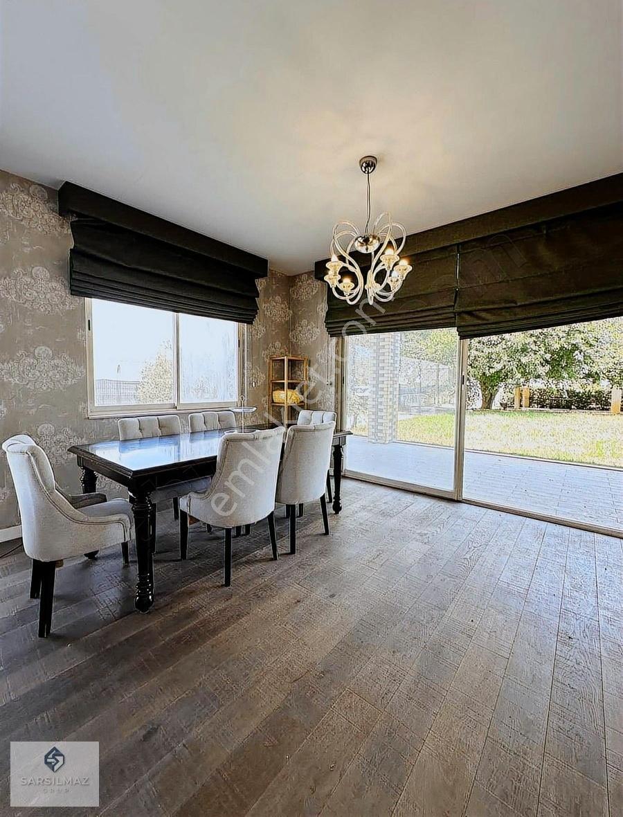 Muratpaşa Lara Güzelbağ'da Eşyalı Kiralık 4+1 Müstakil Villa - Görsel 12