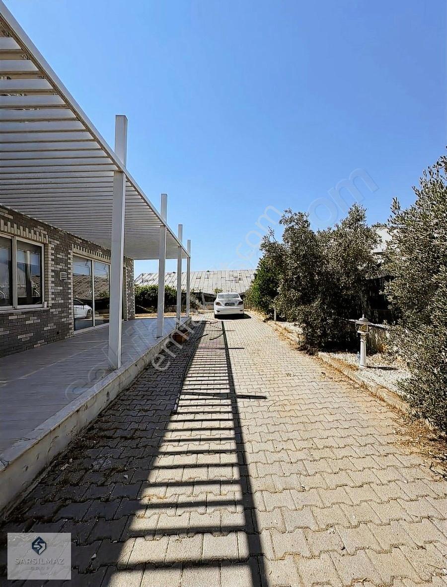 Muratpaşa Lara Güzelbağ'da Eşyalı Kiralık 4+1 Müstakil Villa - Görsel 24