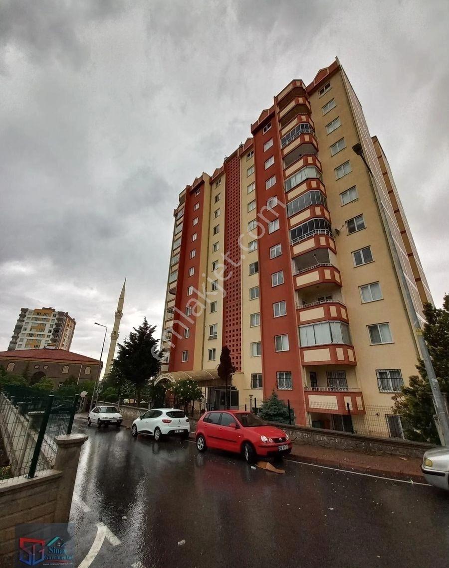 Sinan Gayrimenkulden Beyazşehirde Satılık Daire