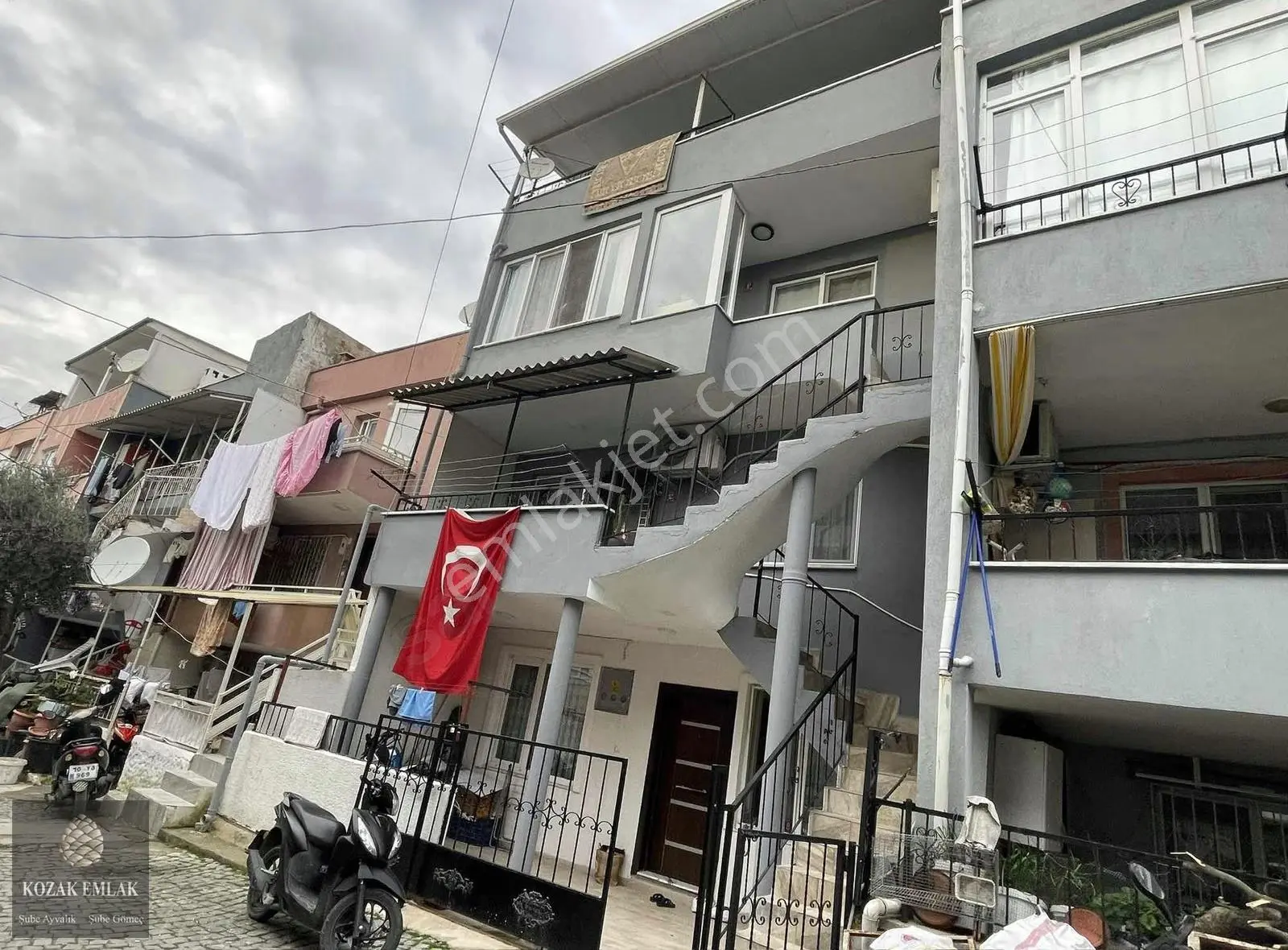 Ayvalık Yenimahallede Satılık Dubleks 4artı 1 Daire - Görsel 2