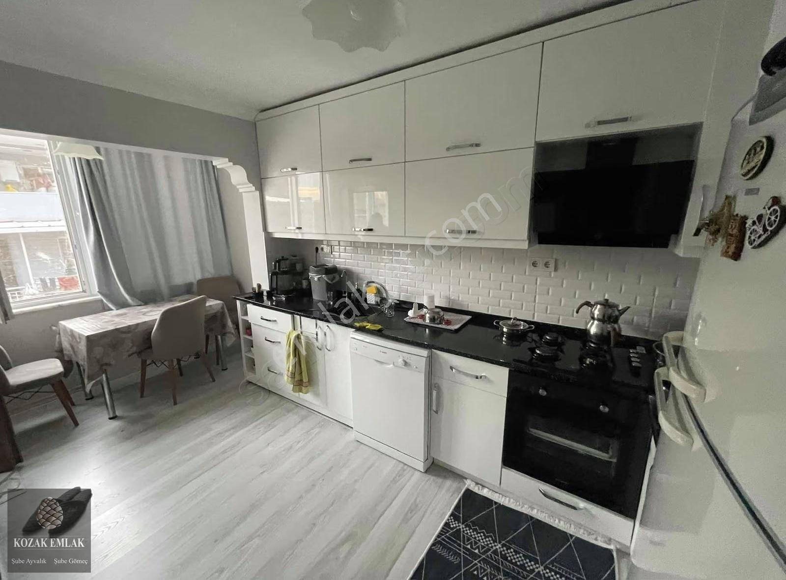Ayvalık Yenimahallede Satılık Dubleks 4artı 1 Daire - Görsel 3