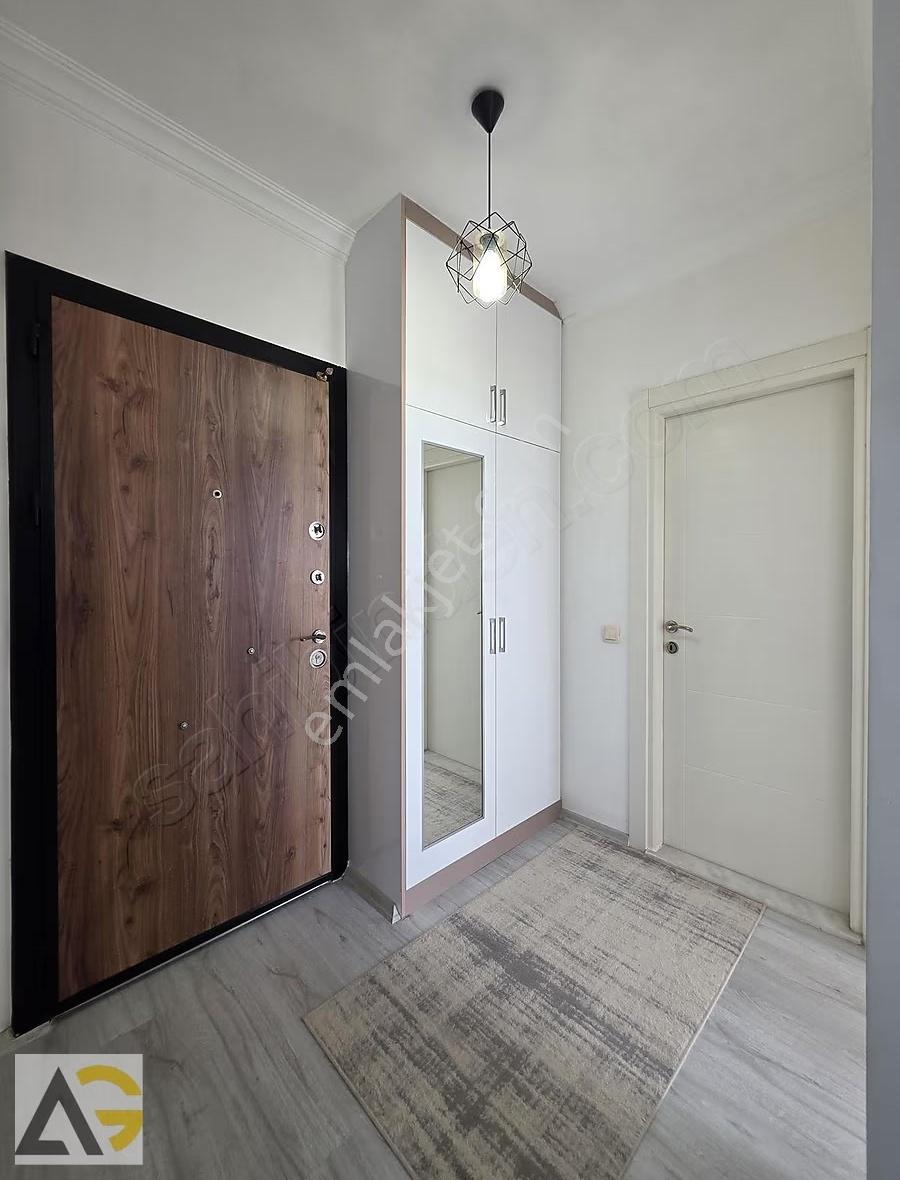 Auradan Üniversite Caddesinde Eşyalı Satılık 1+1 Daire - Görsel 12