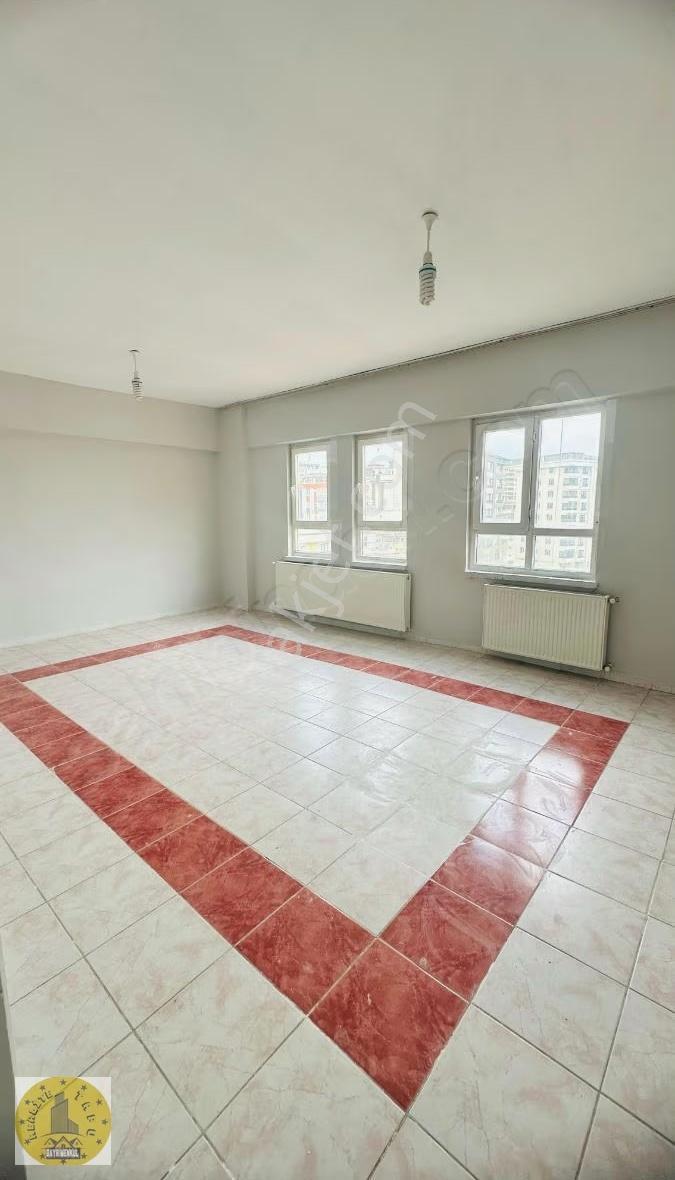 Realite Tapudan Doğukent Güzelşehirde 3+1 Son Kat