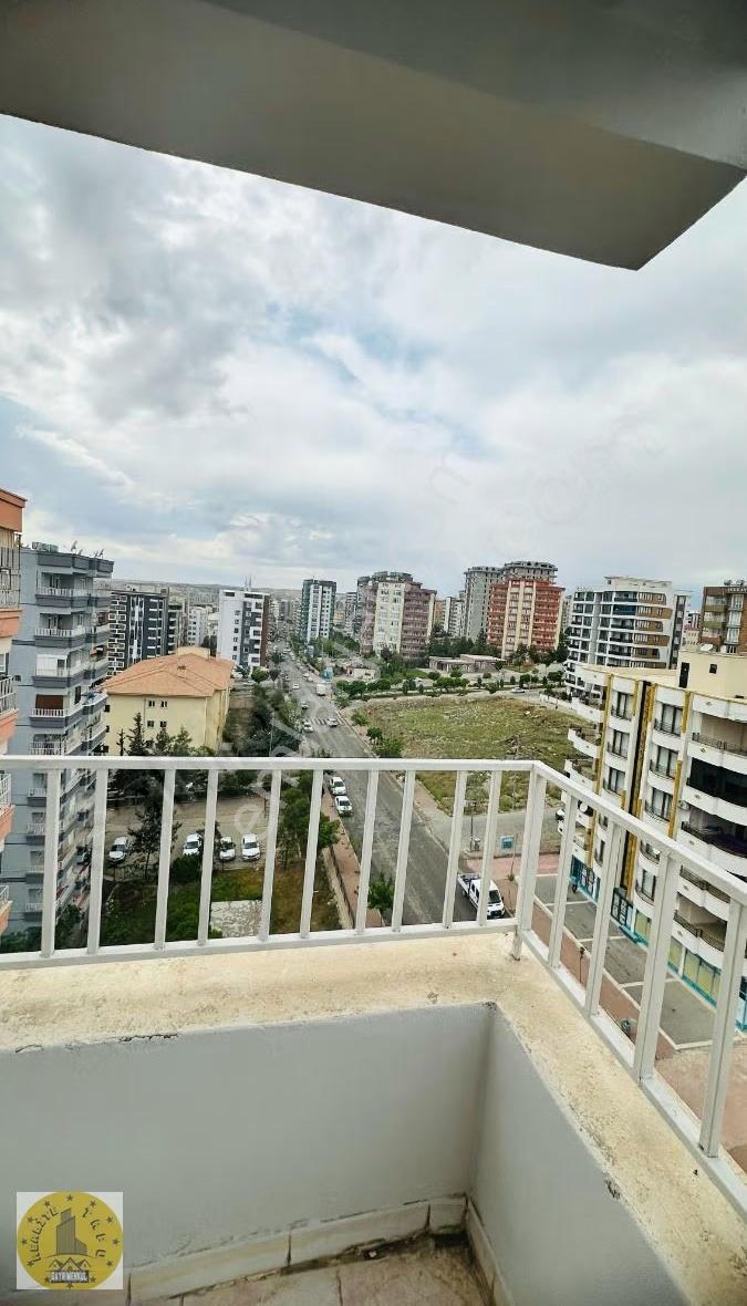 Realite Tapudan Doğukent Güzelşehirde 3+1 Son Kat - Görsel 7