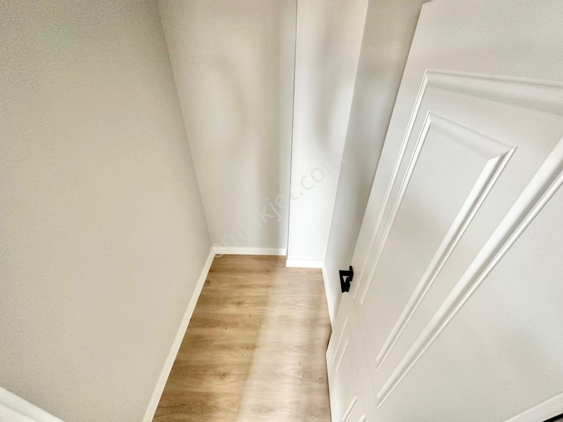 ꧁ay Emlaktan꧂küçükkuyu'da Denize Sadece 50 Metre Yüzme Havuzlu 3+1 Müstakil Villa - Görsel 30