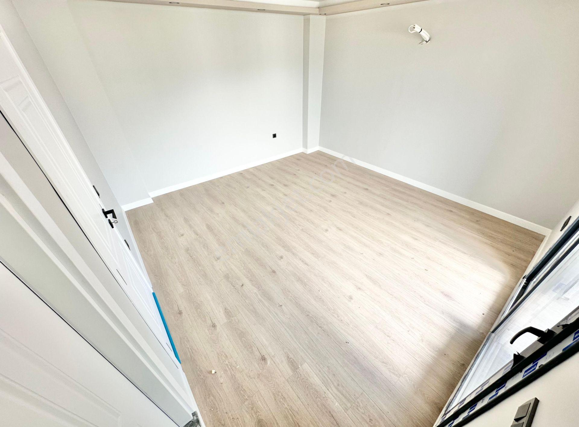 ꧁ay Emlaktan꧂küçükkuyu'da Denize Sadece 50 Metre Yüzme Havuzlu 3+1 Müstakil Villa - Görsel 8