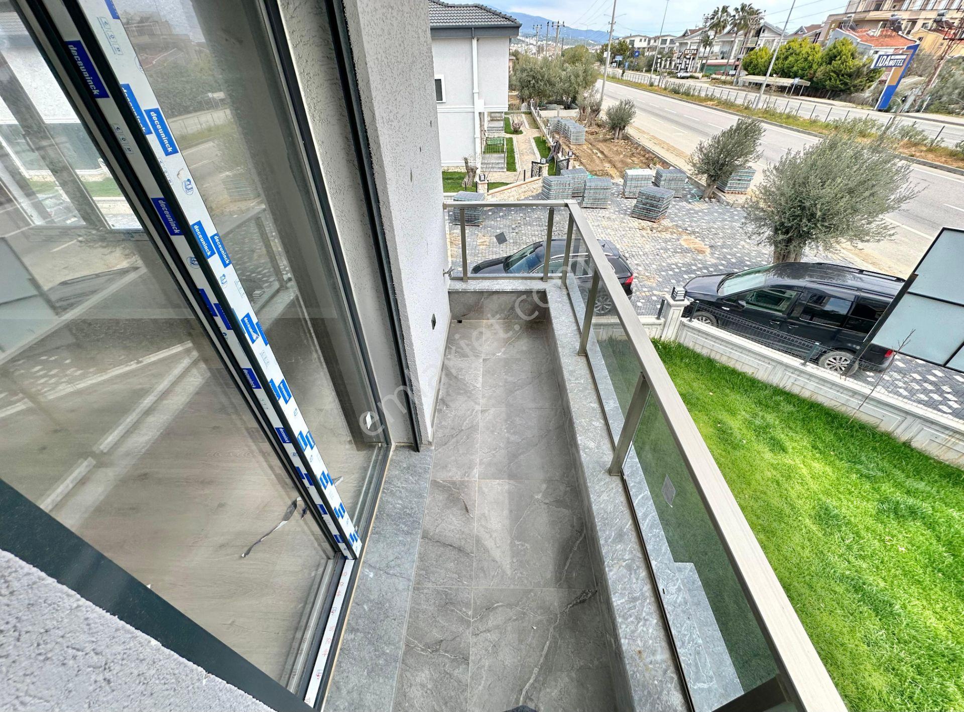 ꧁ay Emlaktan꧂küçükkuyu'da Denize Sadece 50 Metre Yüzme Havuzlu 3+1 Müstakil Villa - Görsel 20