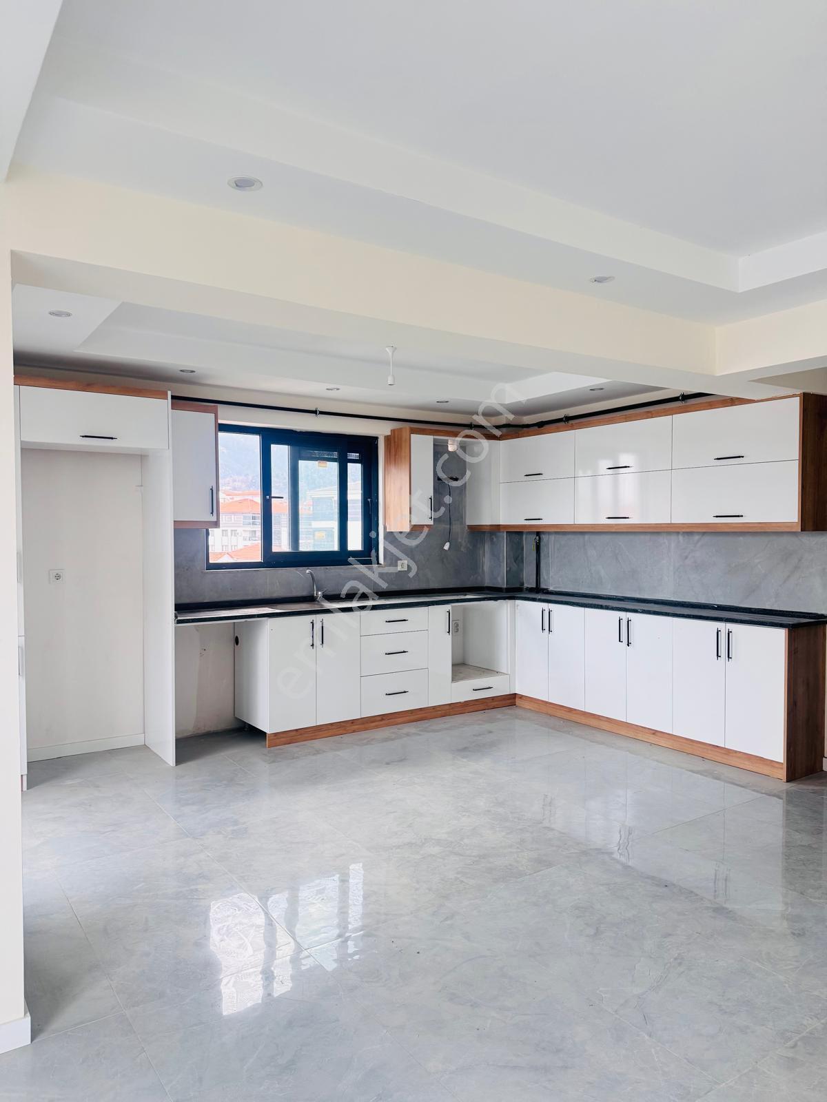 Sıfır Daire/4+1 Çift Banyolu Teraslı Yerden Isıtma - Görsel 20