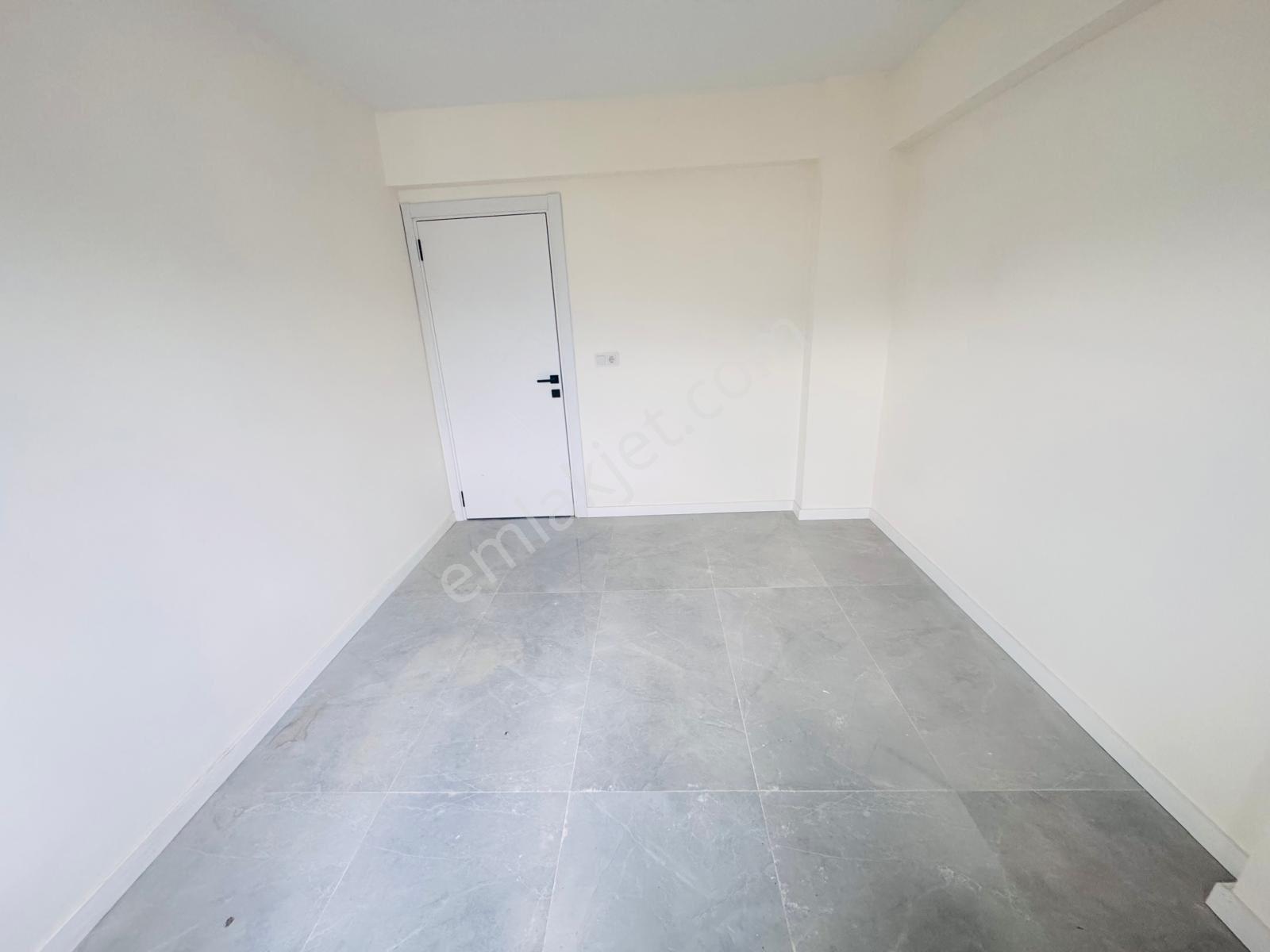Sıfır Daire/4+1 Çift Banyolu Teraslı Yerden Isıtma - Görsel 9