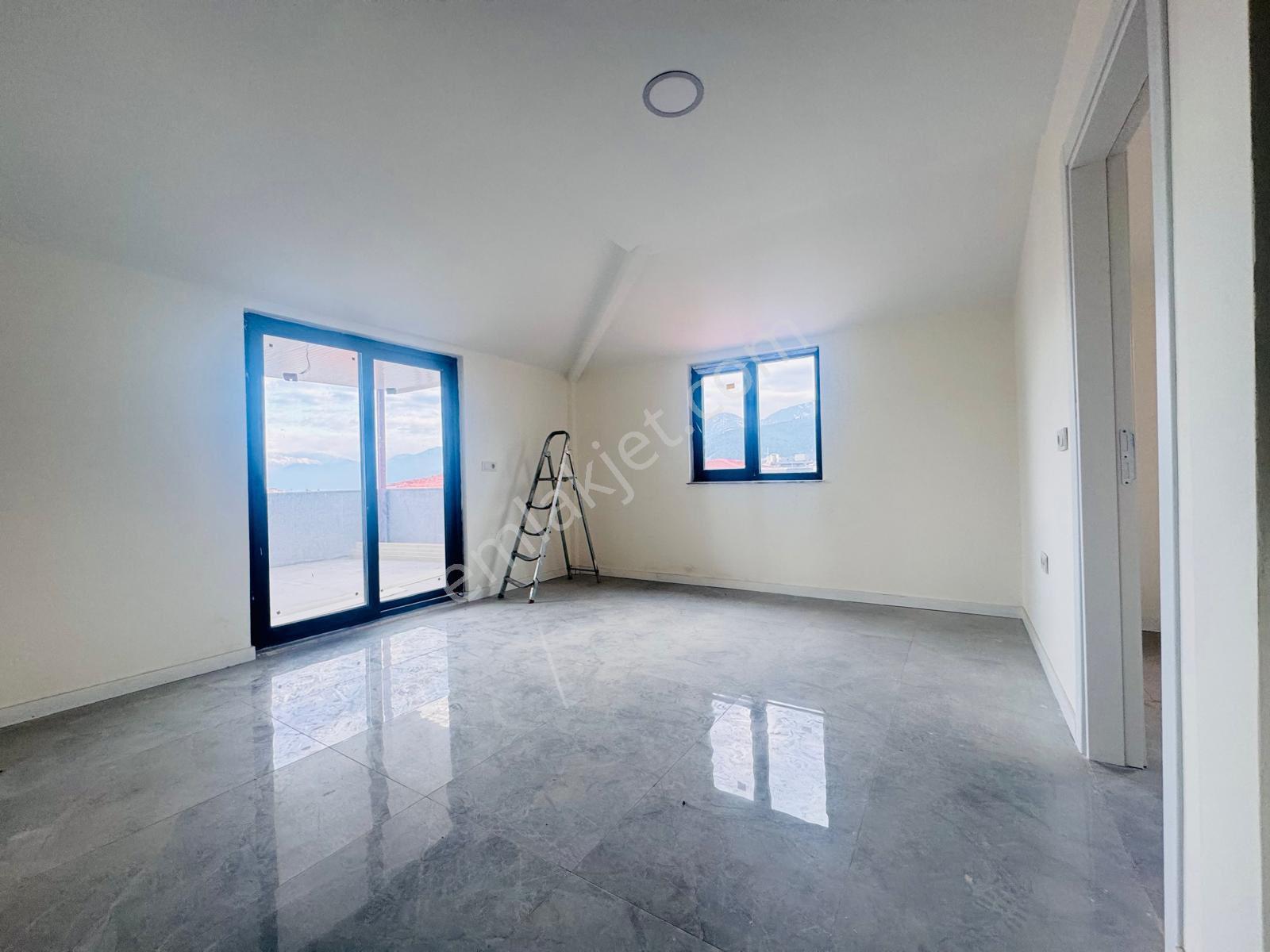 Sıfır Daire/4+1 Çift Banyolu Teraslı Yerden Isıtma - Görsel 19