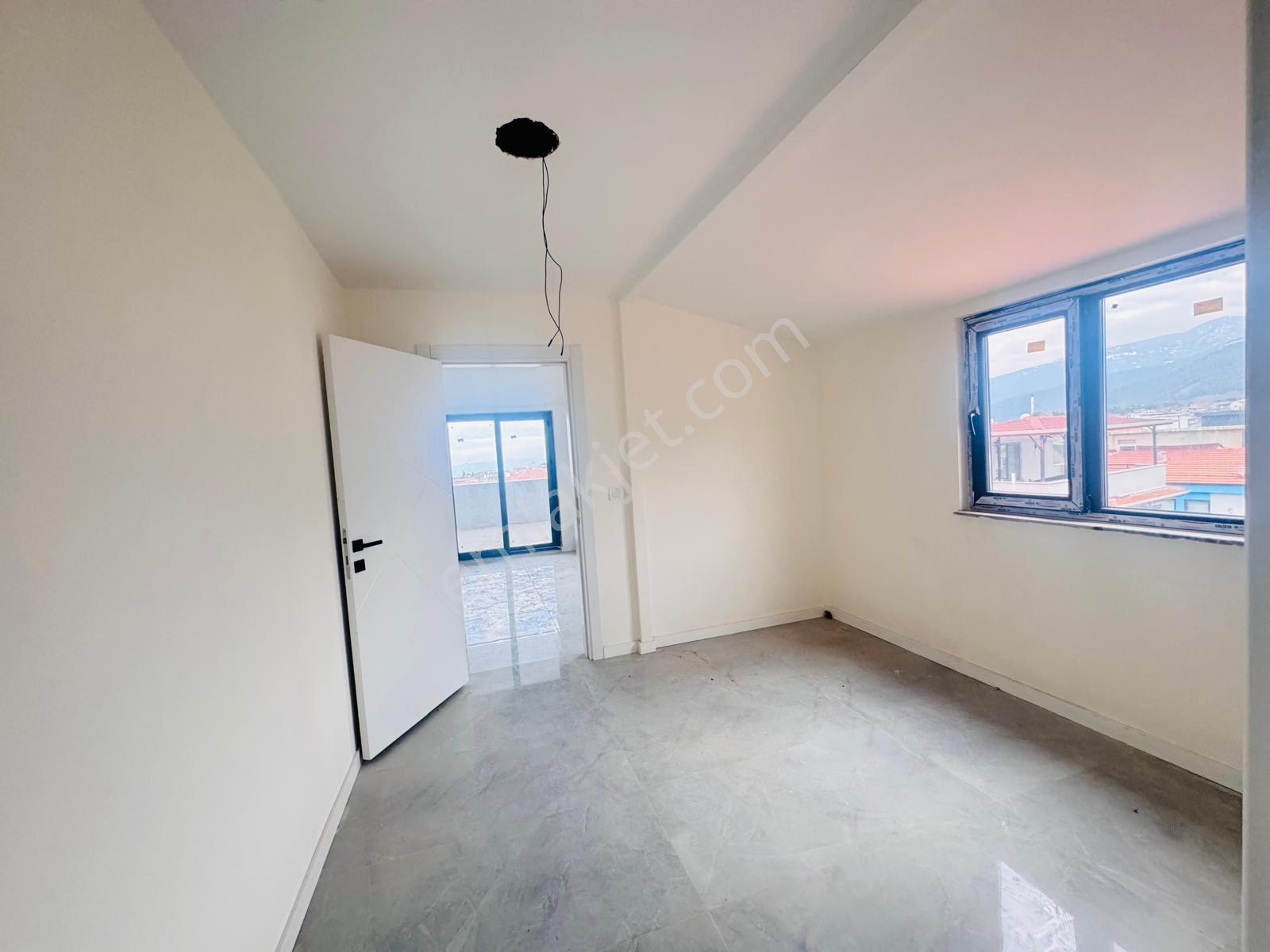 Sıfır Daire/4+1 Çift Banyolu Teraslı Yerden Isıtma - Görsel 26