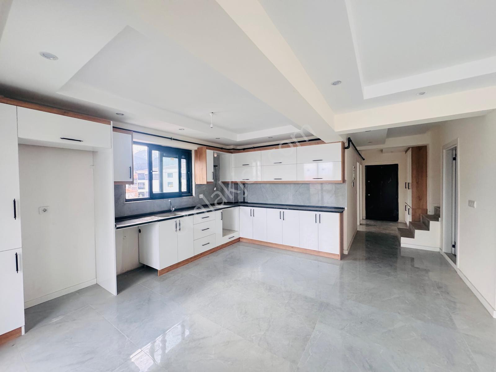 Sıfır Daire/4+1 Çift Banyolu Teraslı Yerden Isıtma - Görsel 13