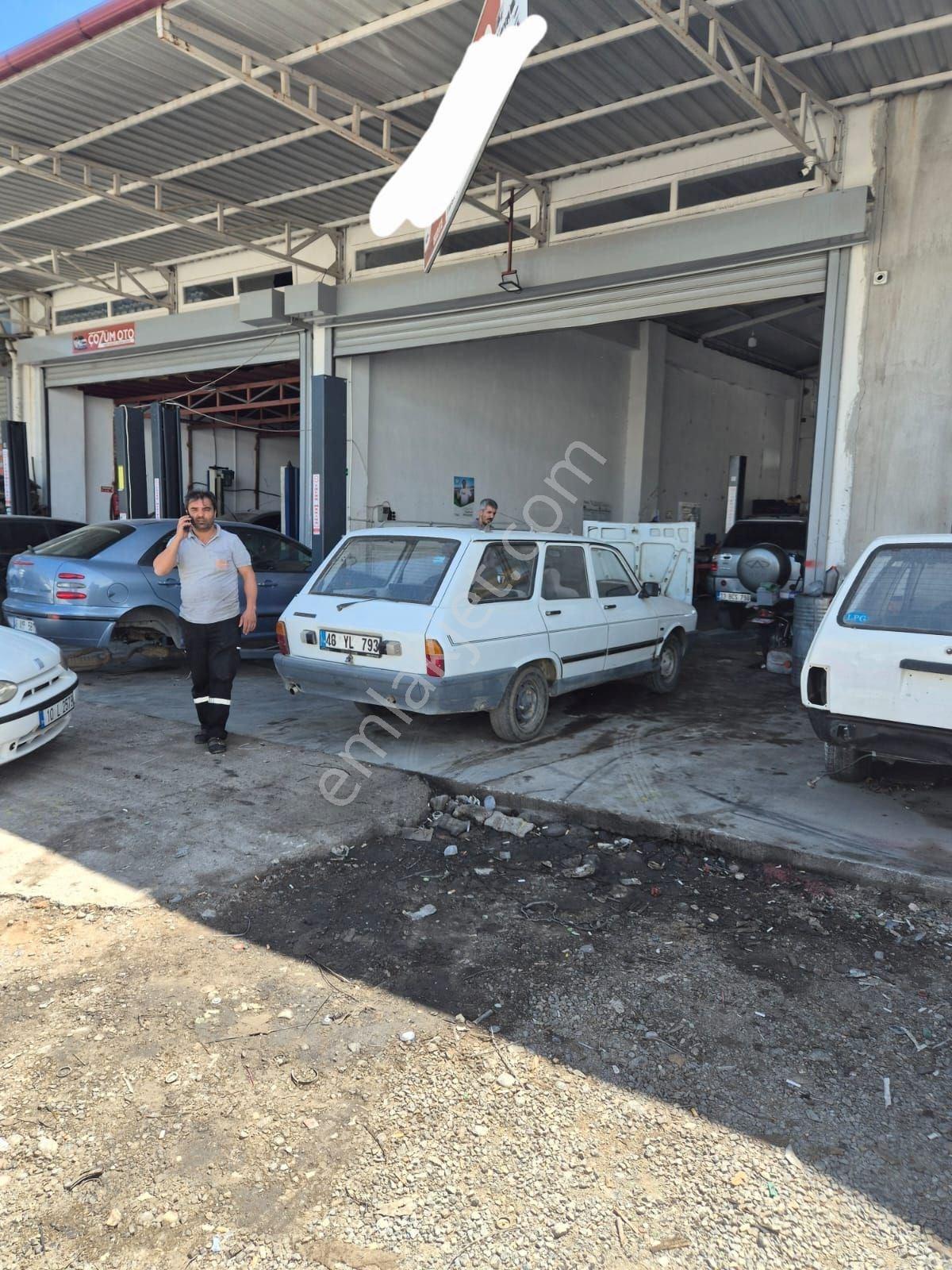 Ortaca Sanayi Sitesi'nde Satılık Çift Cepheli Dükkan (176m²) - Görsel 4
