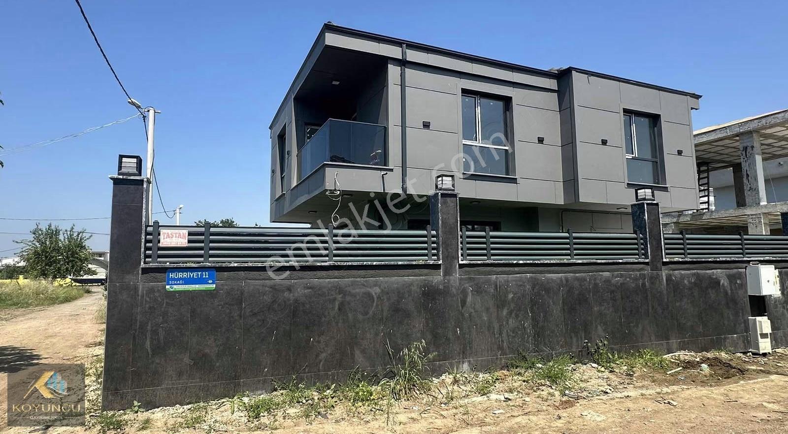 ^^koyuncu Gyrm^^yeniçiftlikte Merkezi Konumda 3+1 Ultra Lüx Vill - Görsel 15