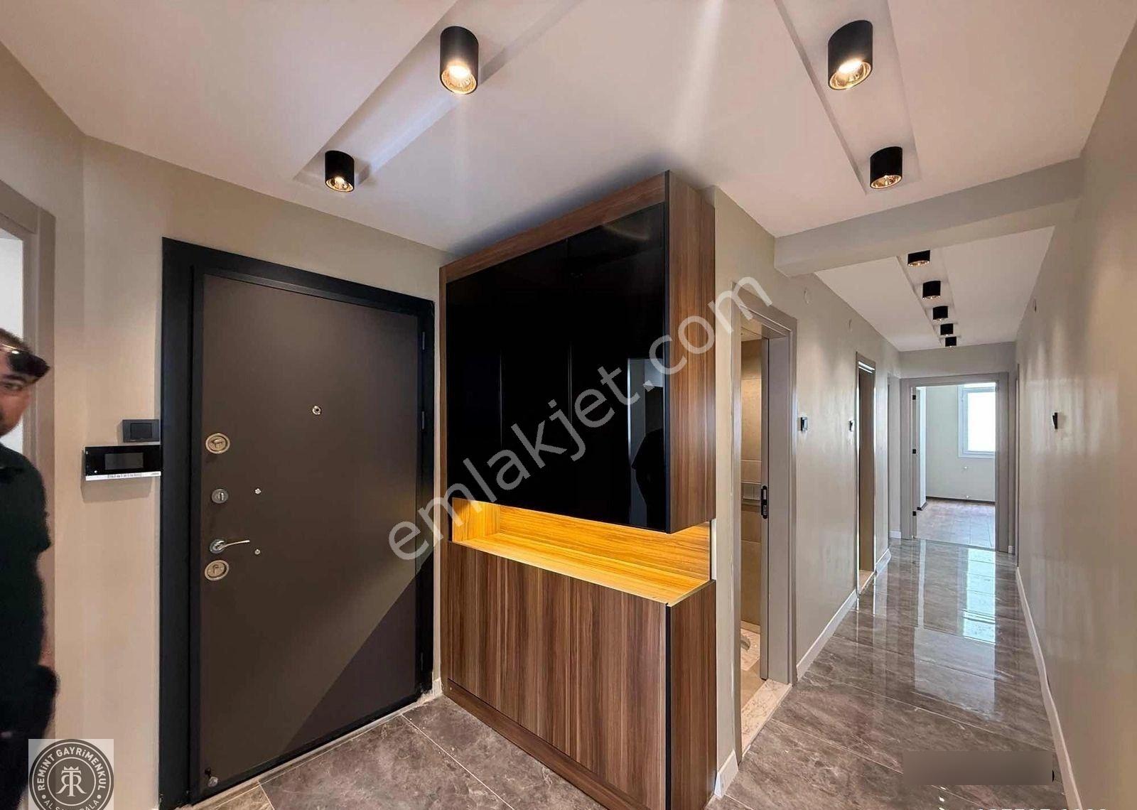 Kenan Evren Blv 3+1 Full Yapılı Az Katlı Kaçmaz Daire - Görsel 13