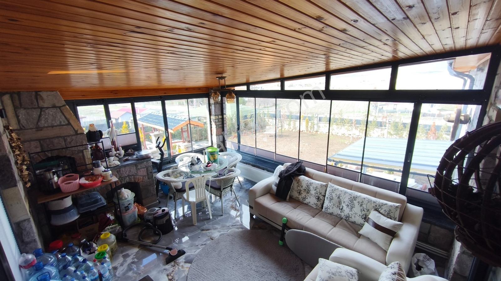 Acil !!! Doğal Taş Mimarıyla Benzersiz Satılık Villa - Görsel 23