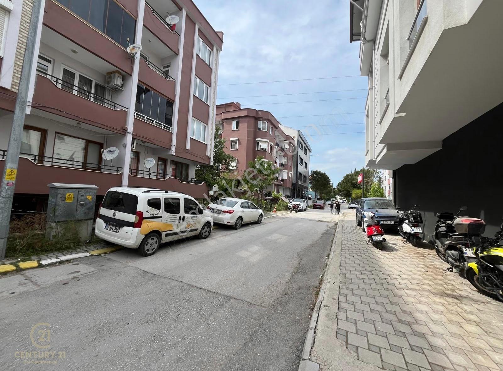 Century21 Bal'dan Bahçelievler Mah.'de Satılık 3+1 Daire - Görsel 15
