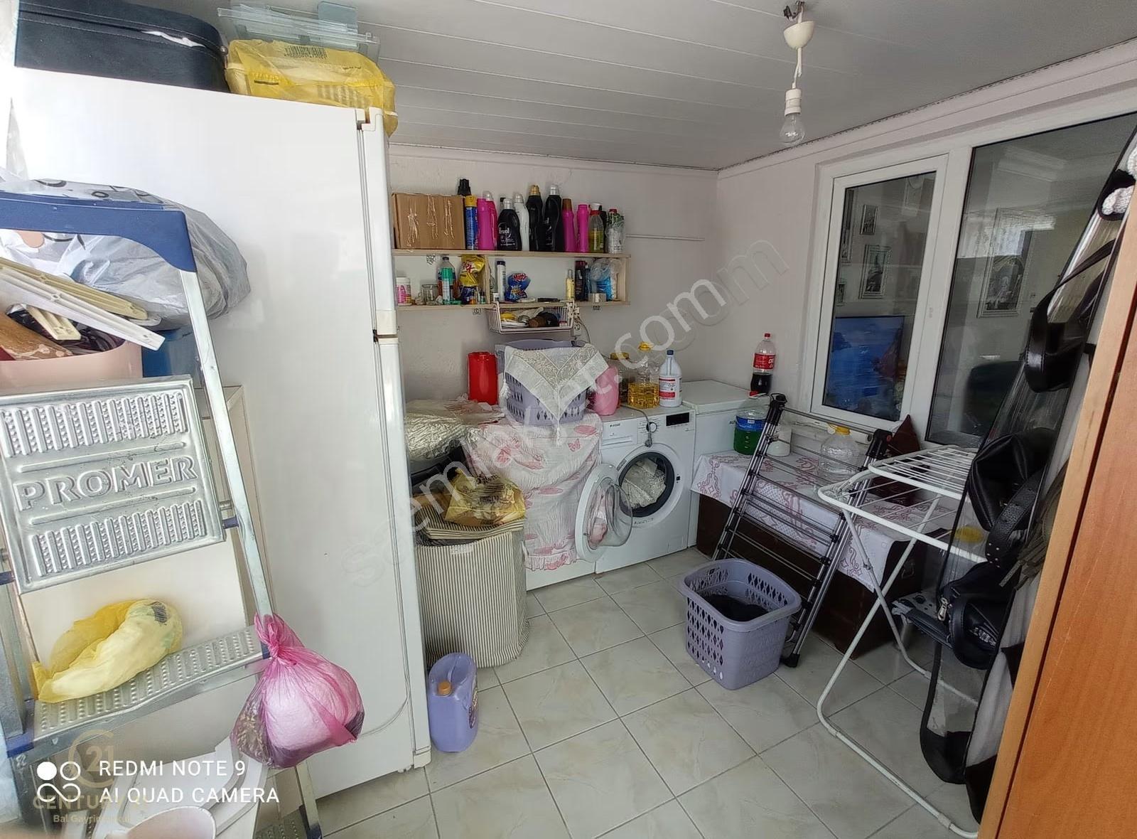 Century 21 Bal'dan Gümüşçeşme Mahallesi Satılık 2+1teraslı Daire - Görsel 3