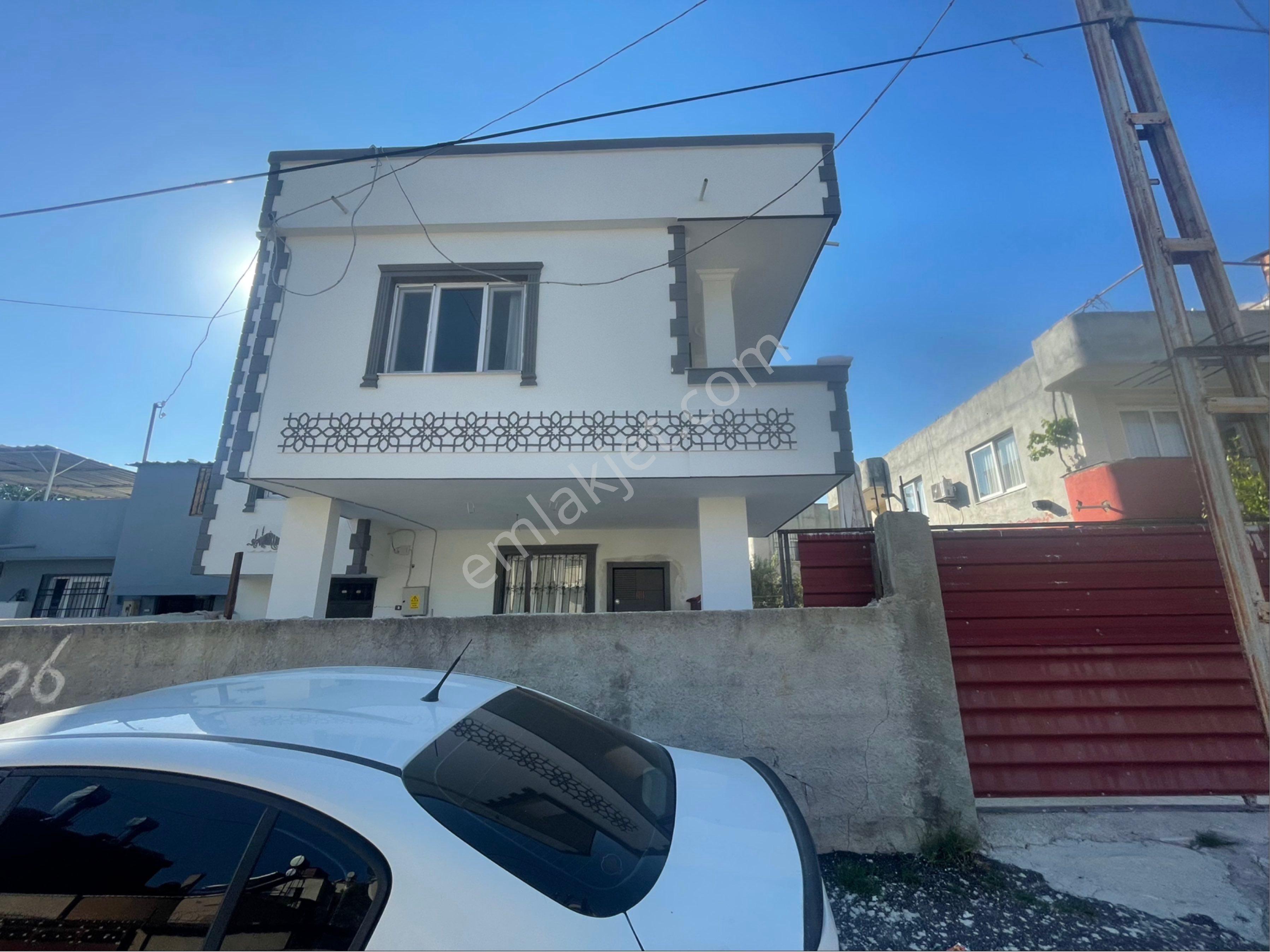 Güzelevler Mah Acil Satlık İki Katlı Müstakil Ev - Görsel 3