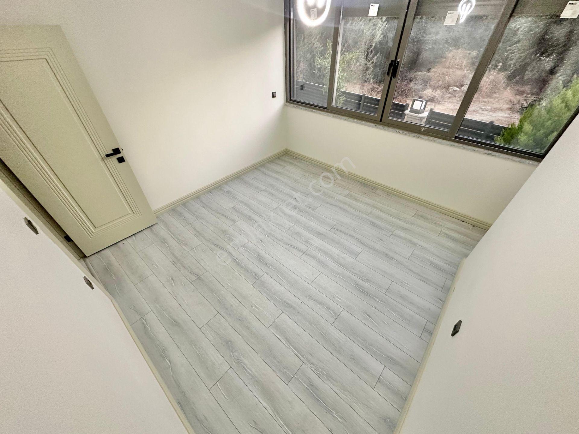 ✨akçay Ay Emlaktan✨narlı'da Yolun Altında Deniz Ve Dağ Çift Mutfak Manzaralı Teraslı 5+1 Lüks Villa - Görsel 29