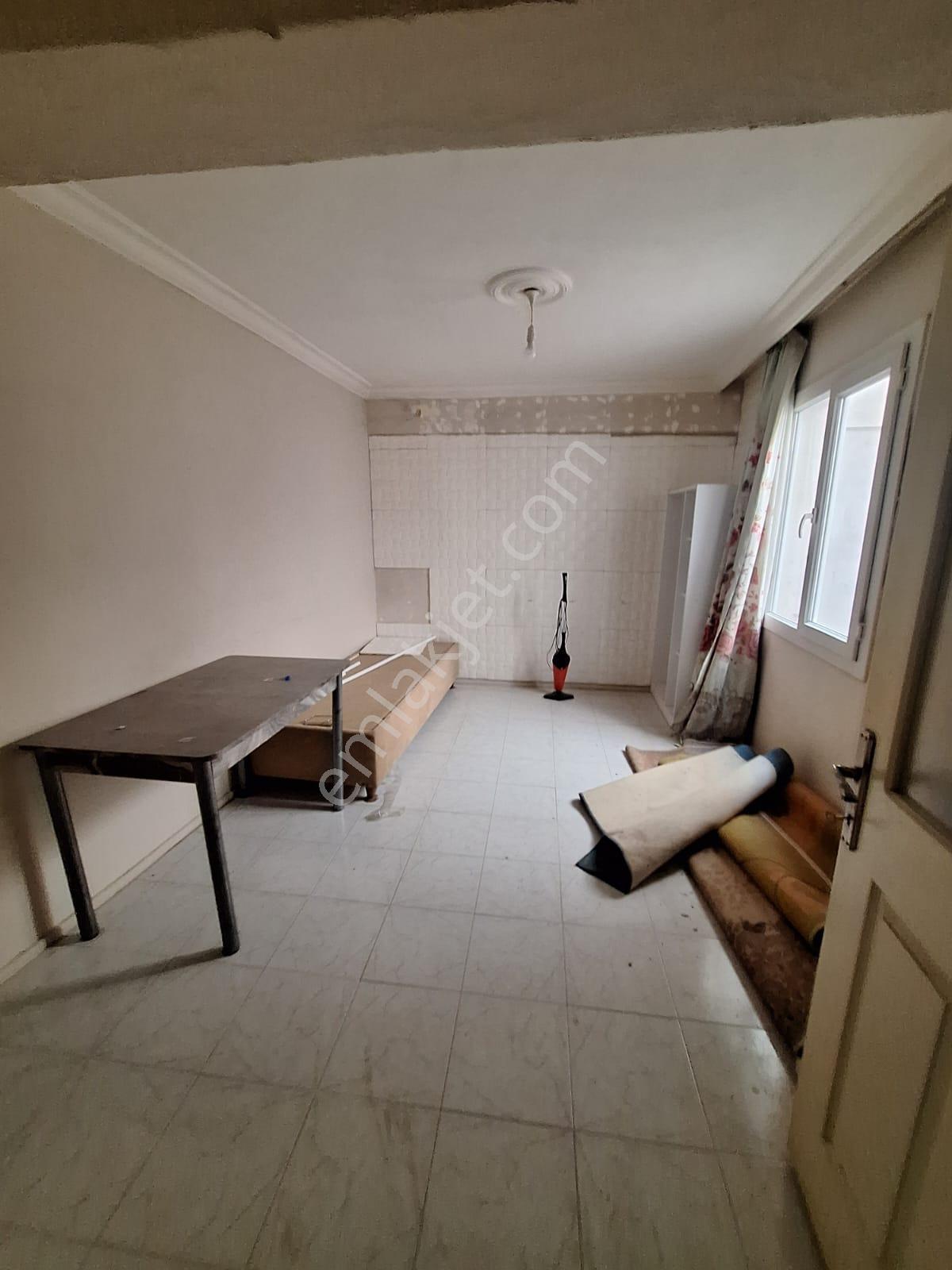 Buca Hasanağa Bahçesi Yakını Adatepe Mah.de 2+1 95m2 D.gazlı Kiralık Daire - Görsel 6