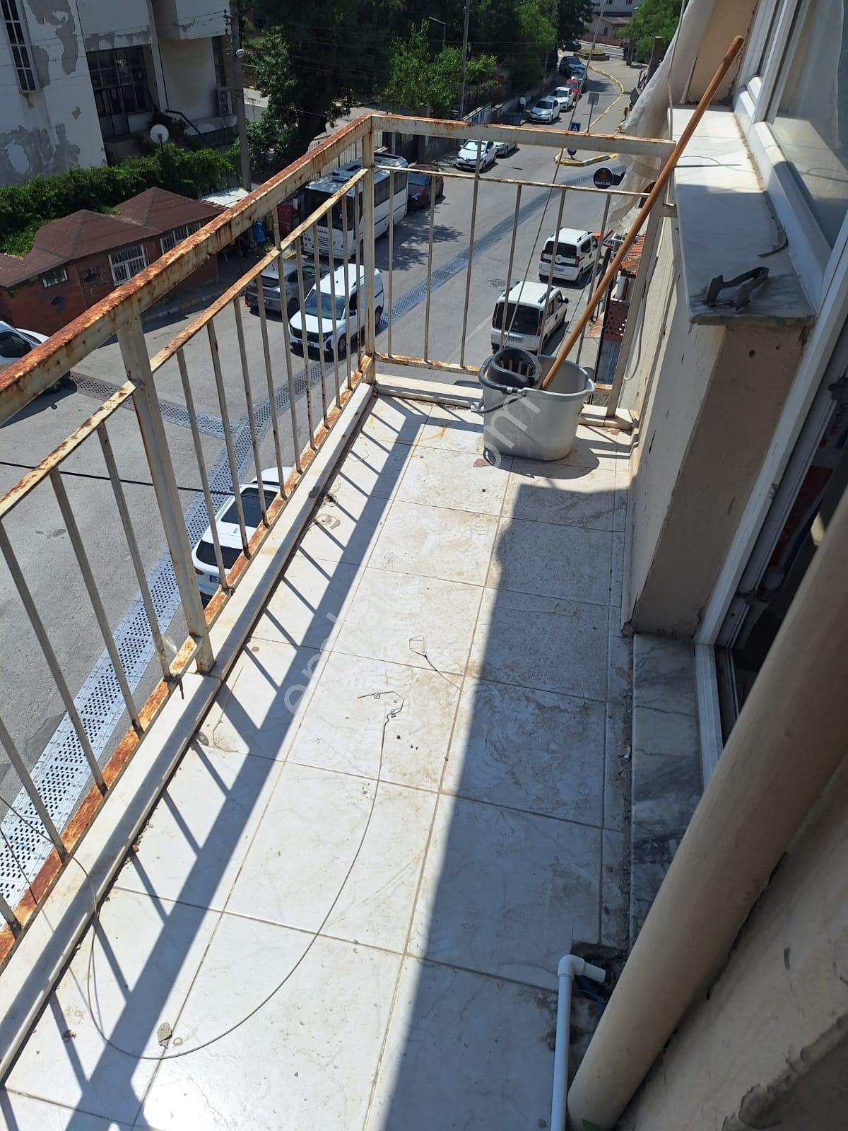 Buca Hasanağa Bahçesi Yakını Adatepe Mah.de 2+1 95m2 D.gazlı Kiralık Daire - Görsel 13