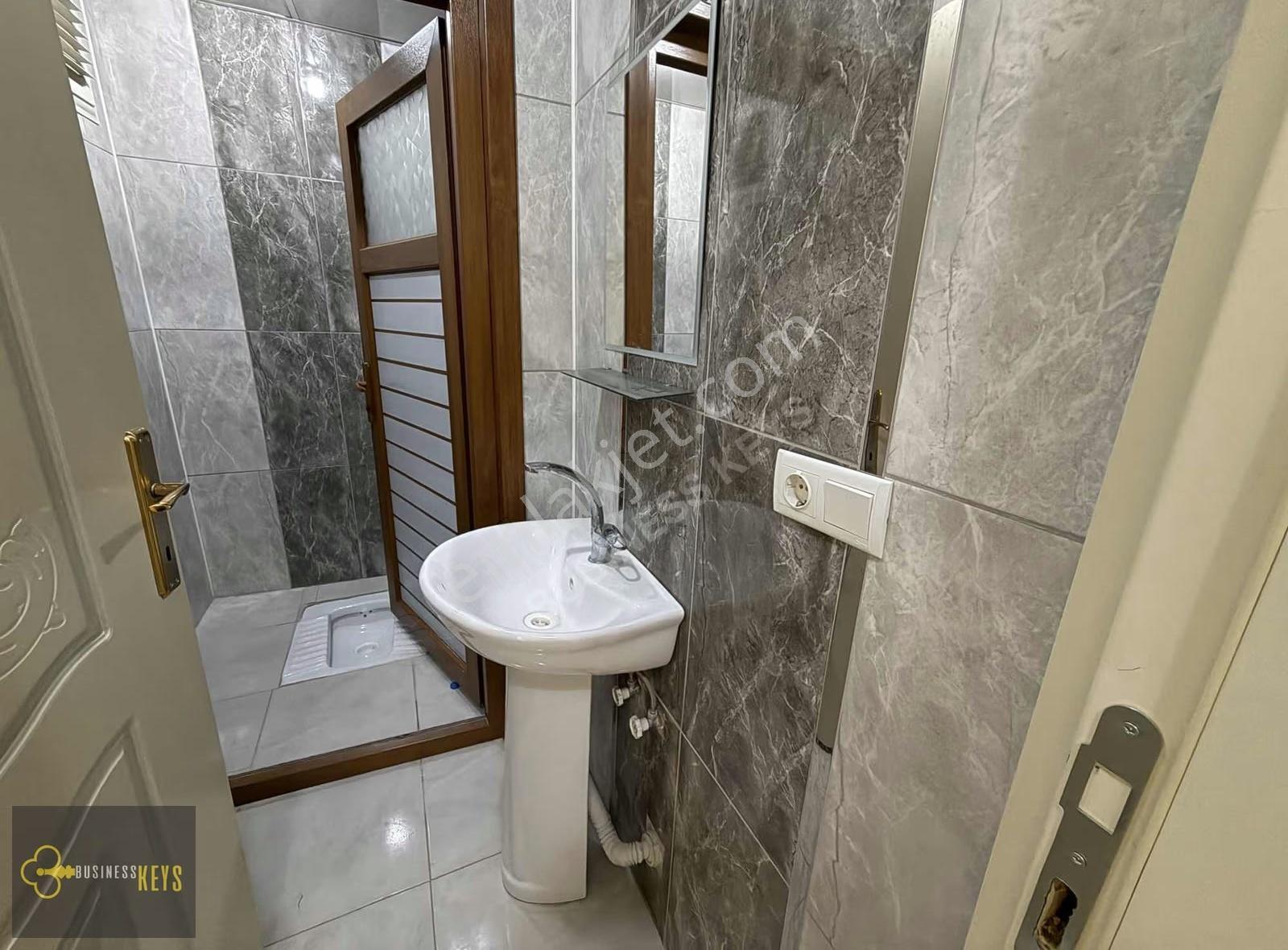 Çarşı Merkezde, Site İçinde 190m² 3.5+1 Kiralık Daire - Görsel 12