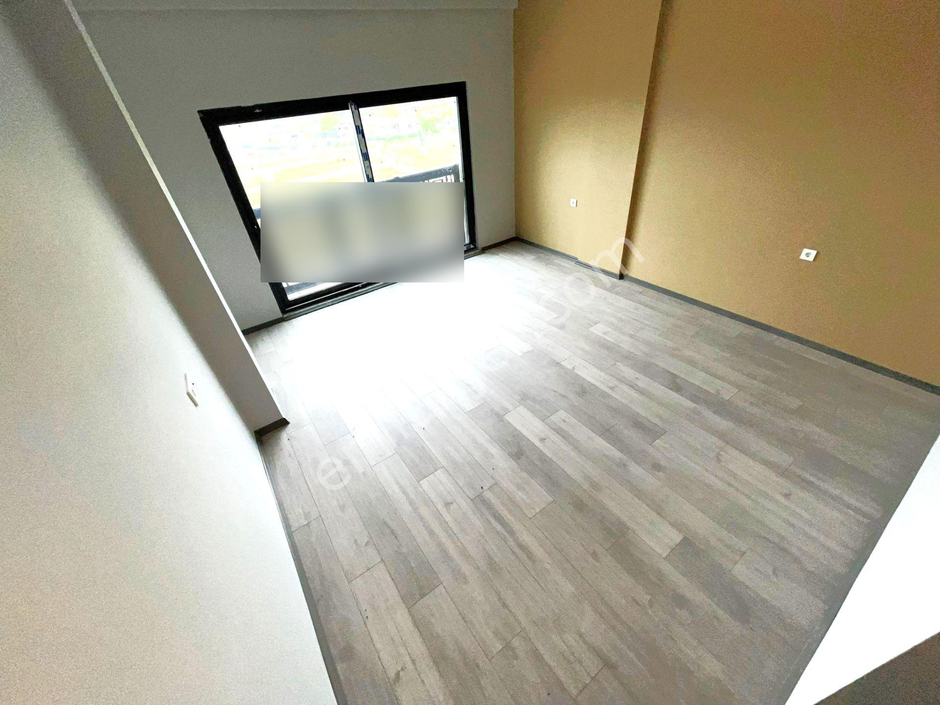 Tek Yetkili Aygül'den Edremit Yayla Önün'de 462 M2 Arsa İçinde Sıfır Otoparklı 3+1 Satılık İkizvilla - Görsel 12