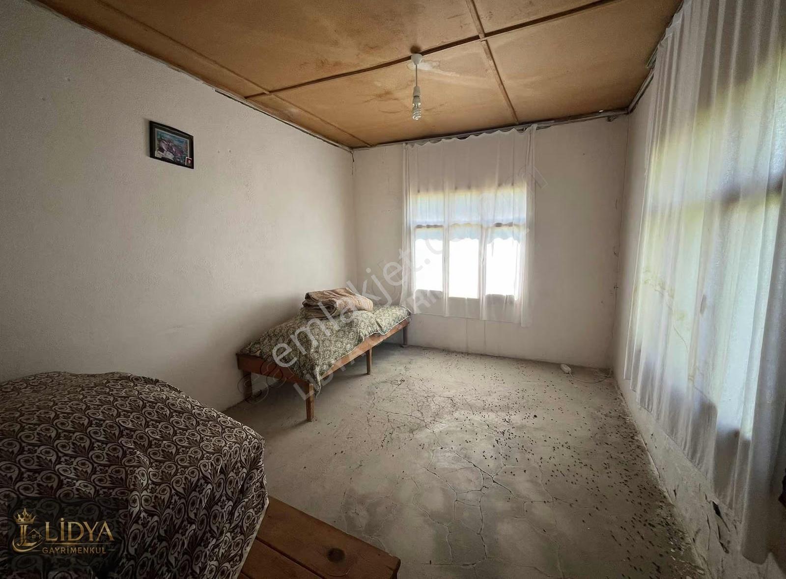 Güzeloluk'ta 4.200 M2 Arsa Ve 2 Katlı Satılık Müstakil Taş Ev - Görsel 29