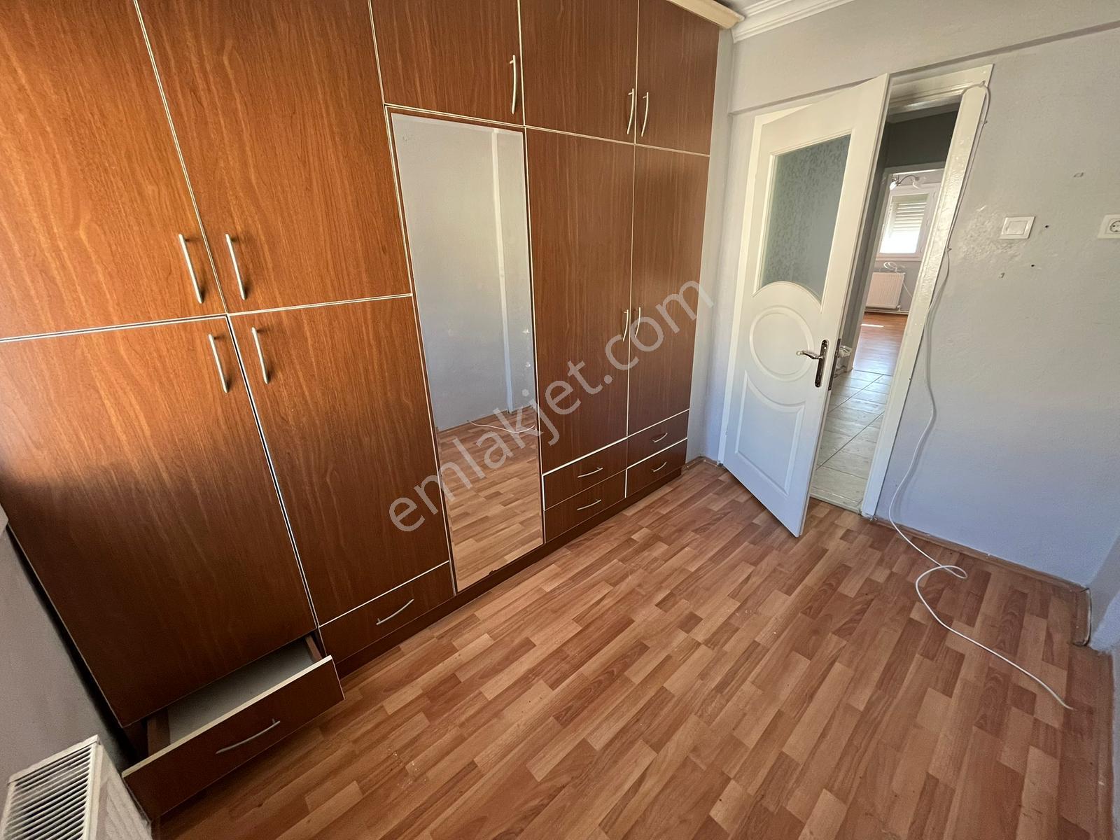 Yurtoğlunda Park Manzaralı 5. Kat Bakımlı Doğalgazlı Daire - Görsel 22