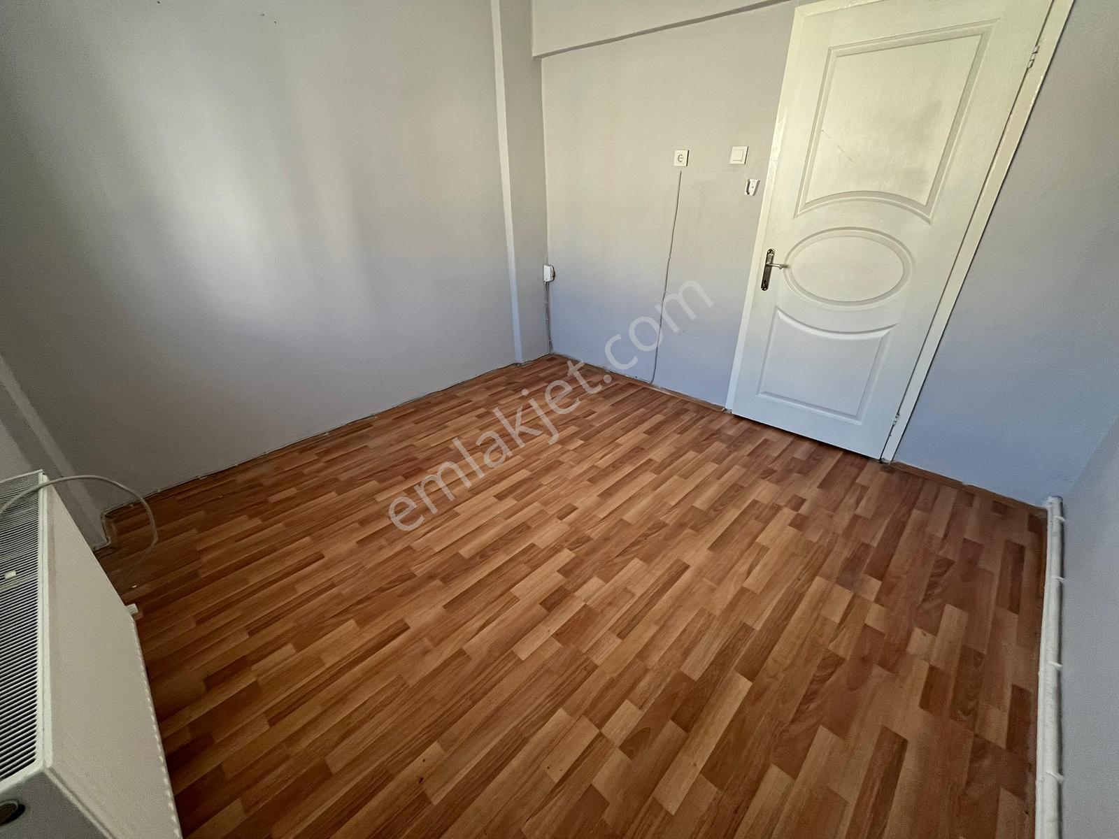 Yurtoğlunda Park Manzaralı 5. Kat Bakımlı Doğalgazlı Daire - Görsel 19