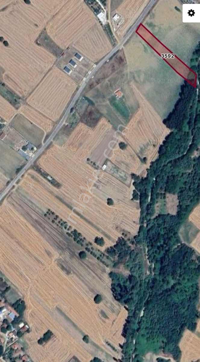 Lüleburgaz Ertuğrul Köyde 1700 M2 Satılık Arsa - Görsel 4