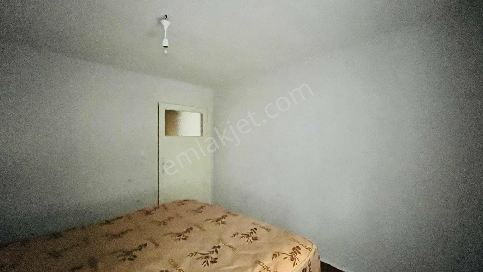 Silivri Basınkent 2 Sitesinde Kiralık 1+1 Teraslı Daire - Görsel 4