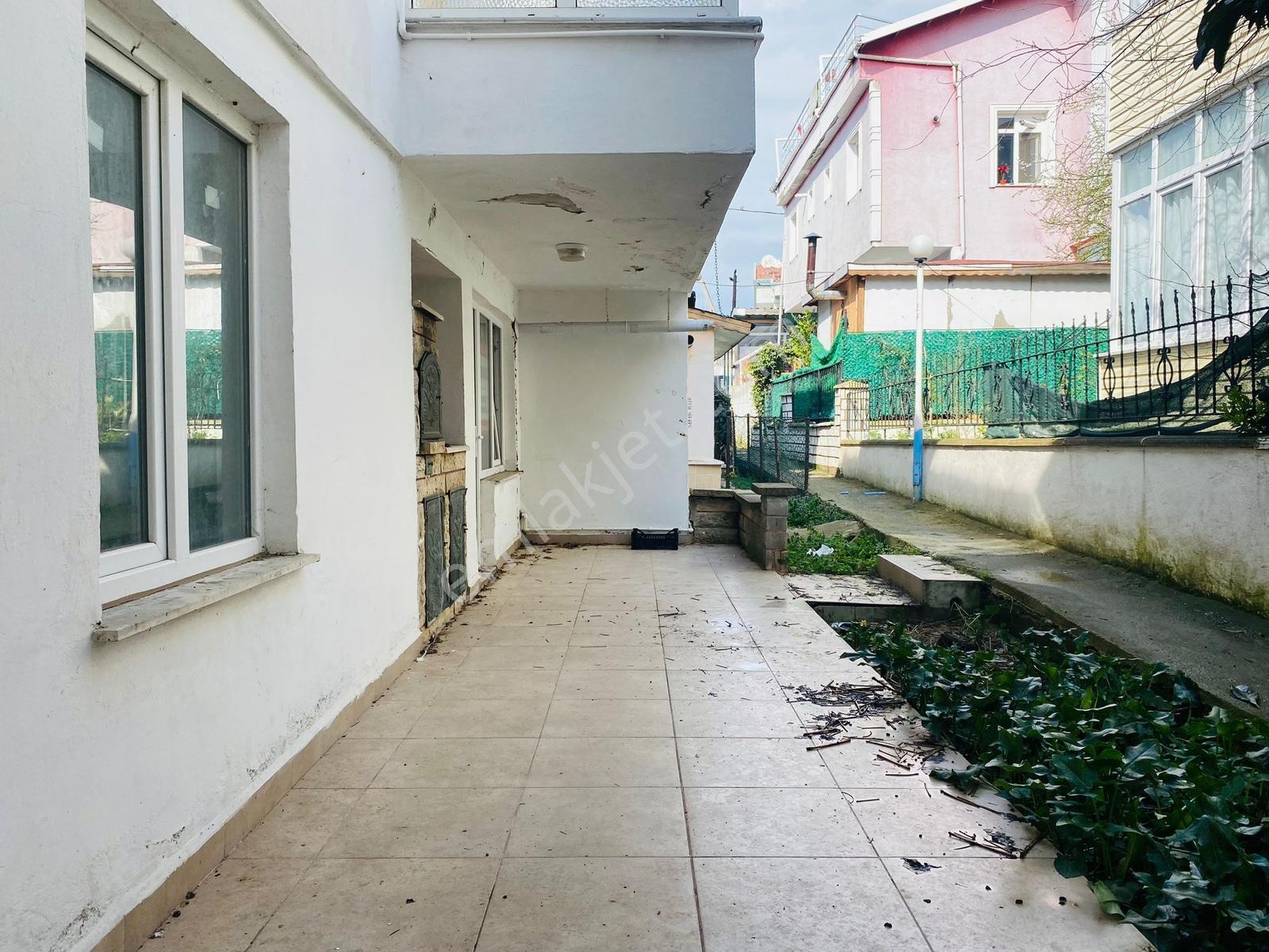 Silivri Basınkent 2 Sitesinde Kiralık 1+1 Teraslı Daire - Görsel 9
