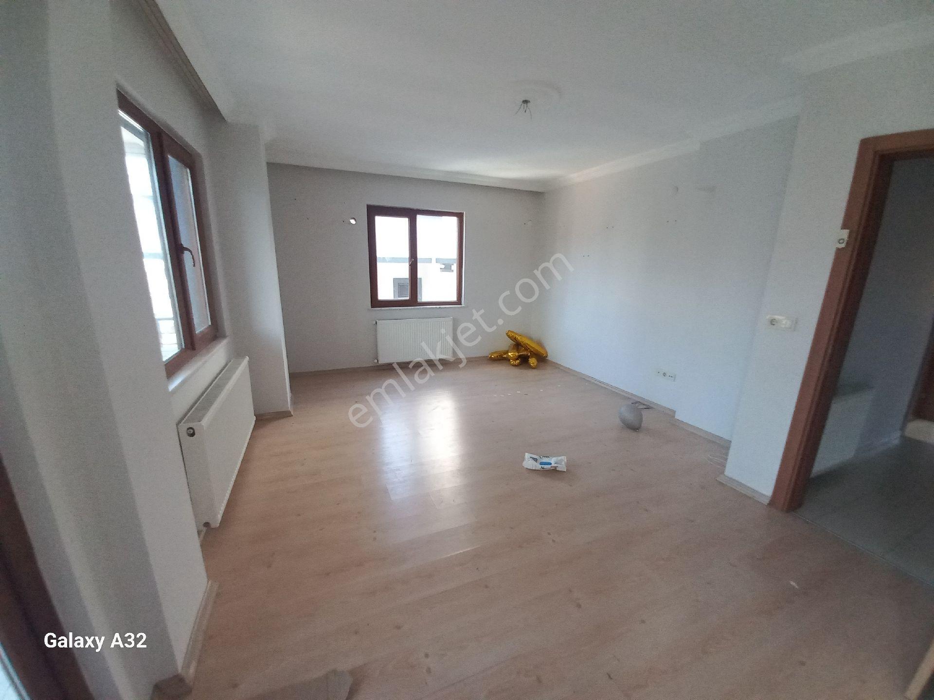 Akçayda Asansörlü Doğalgazlı Kiralık Dubleks - Görsel 11