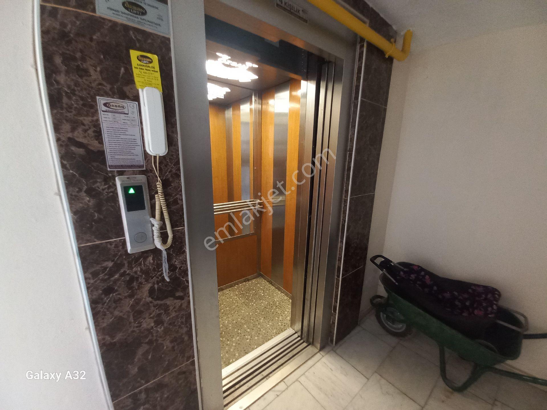 Akçayda Asansörlü Doğalgazlı Kiralık Dubleks - Görsel 4