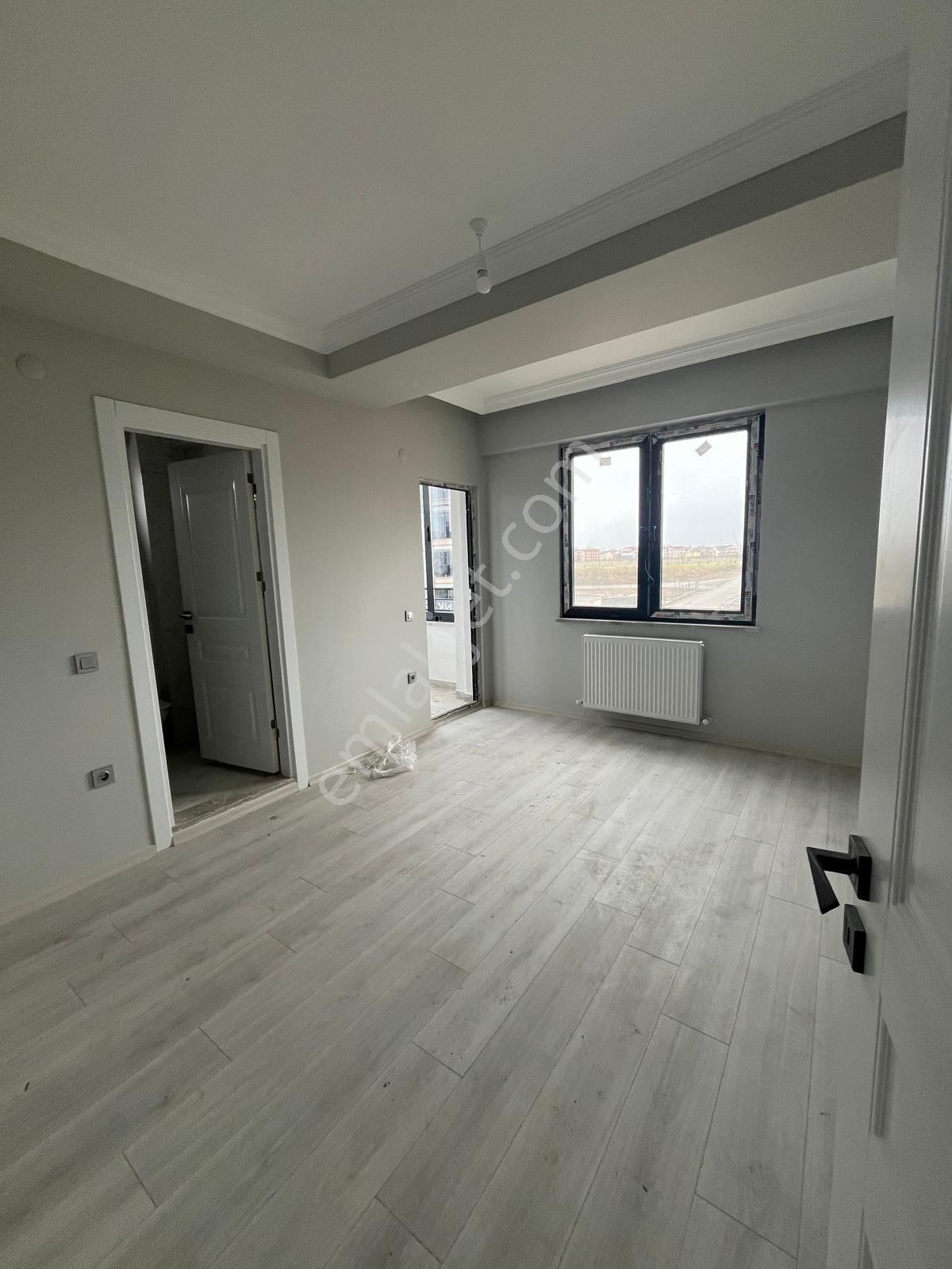 Durugöl Mahallesinde Kiralık 3+1 Ebeveyn Banyolu Ferah Daire - Görsel 11