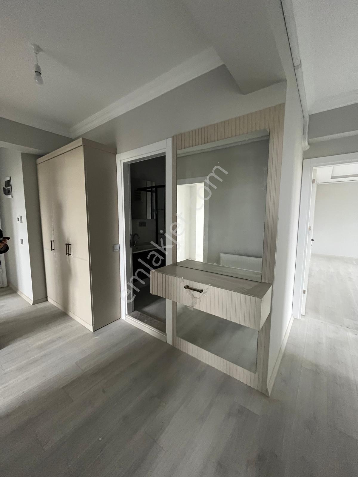 Durugöl Mahallesinde Kiralık 3+1 Ebeveyn Banyolu Ferah Daire - Görsel 21