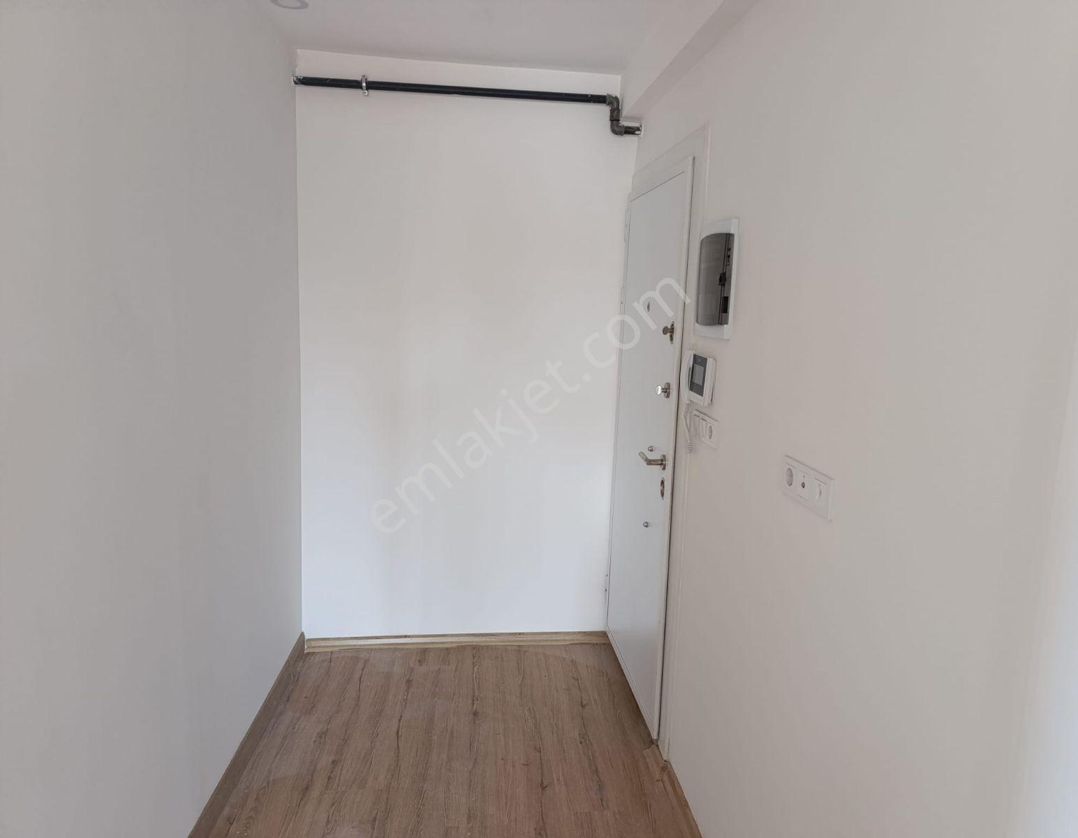 Akkonak Parkı Üstü Cadde Üzeri Kiralık Açık Mutfak 2+1 - Görsel 16