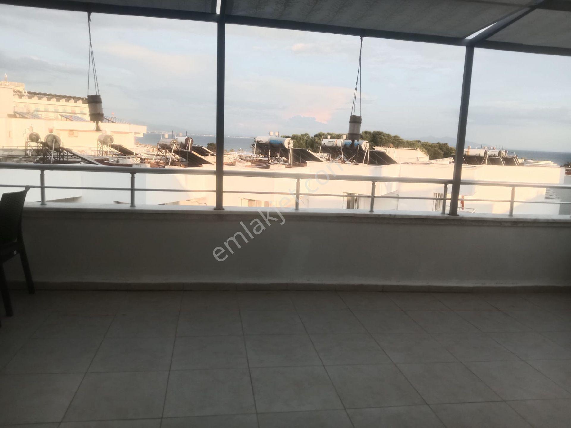 Deniz Manzaralı Plaja 300m 2+1 Günlük Haftalık Daire - Görsel 10