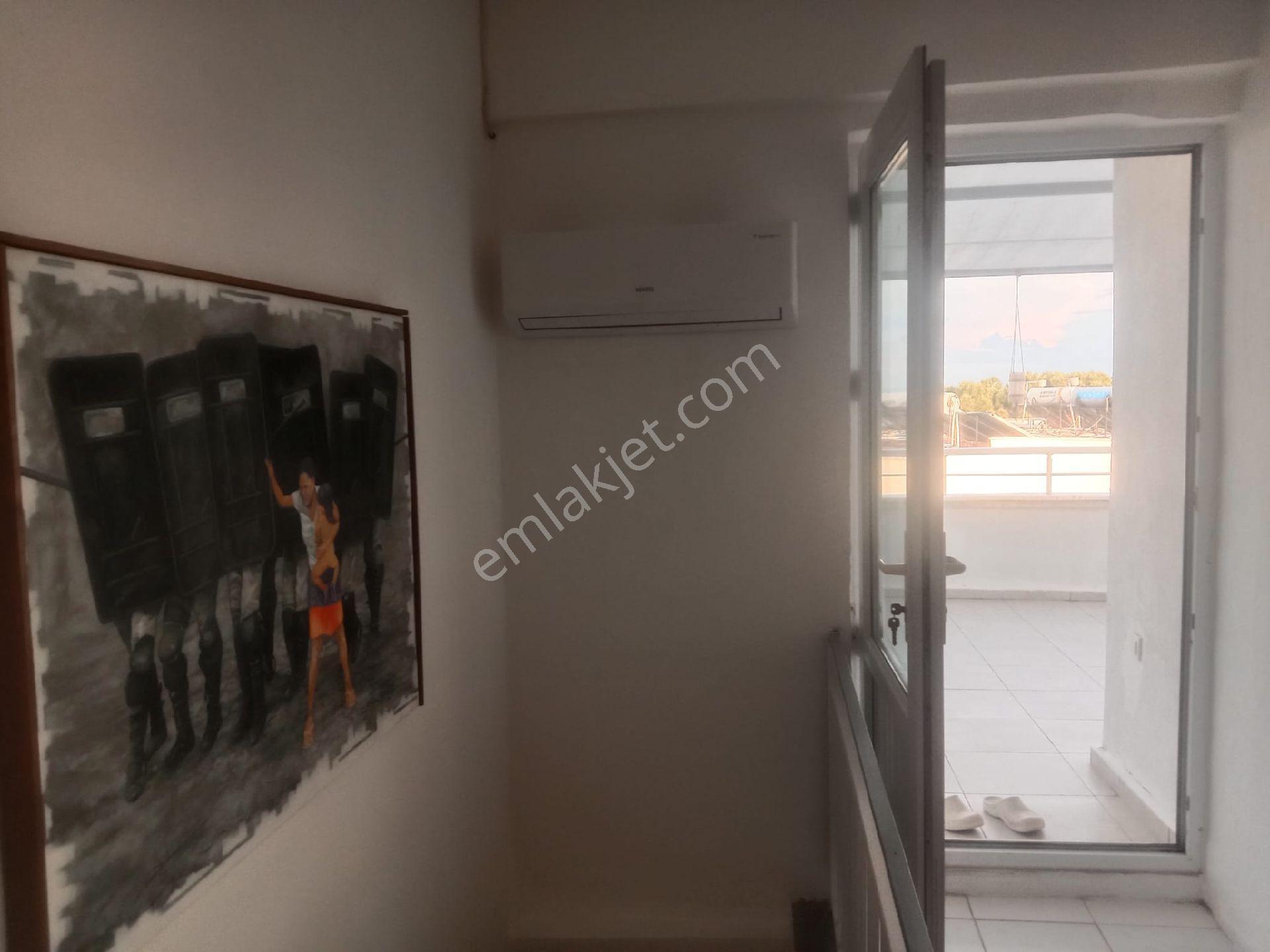 Deniz Manzaralı Plaja 300m 2+1 Günlük Haftalık Daire - Görsel 19